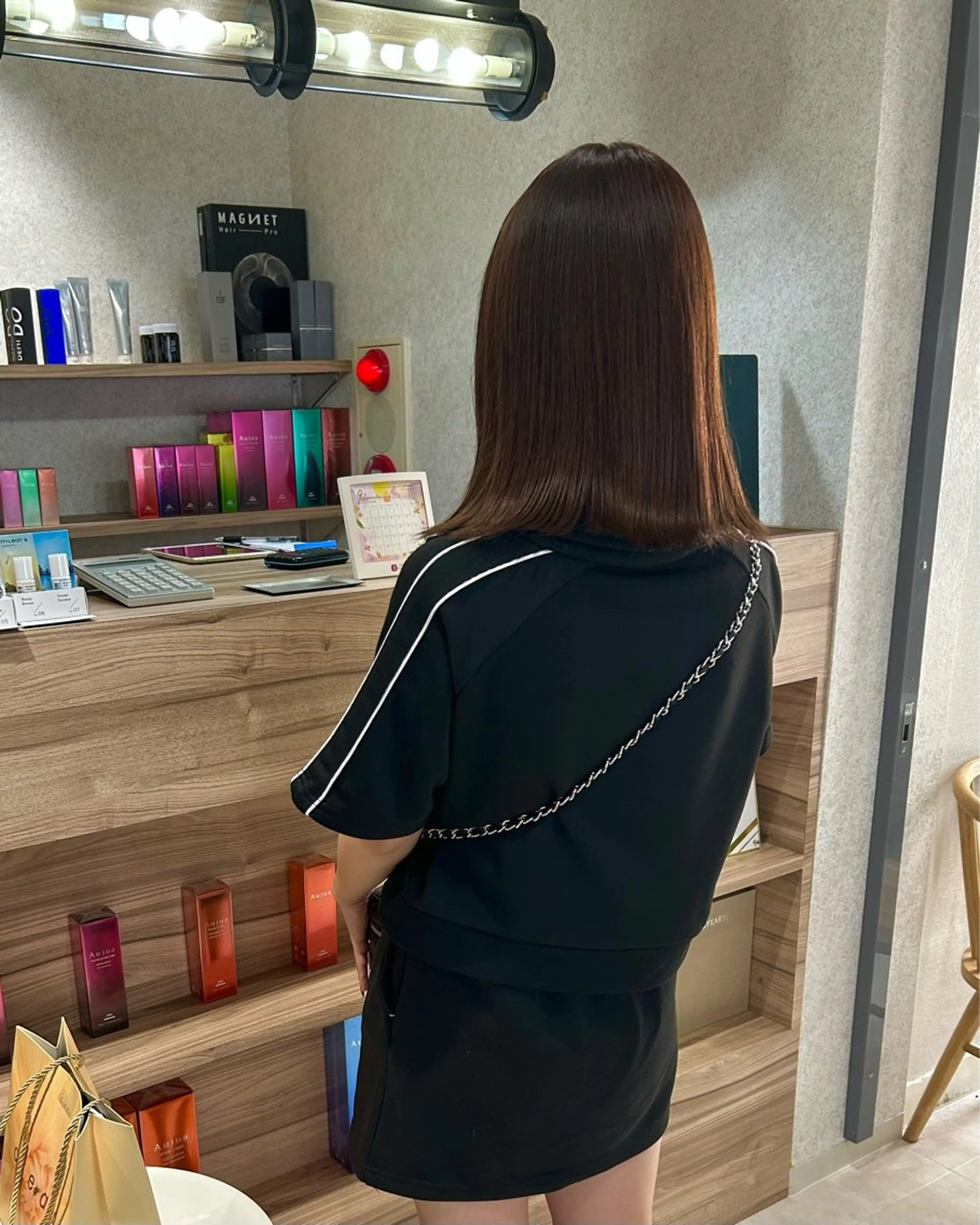 ミディアム カラー 透明感/艶髪/ 石山浩二のヘアスタイル