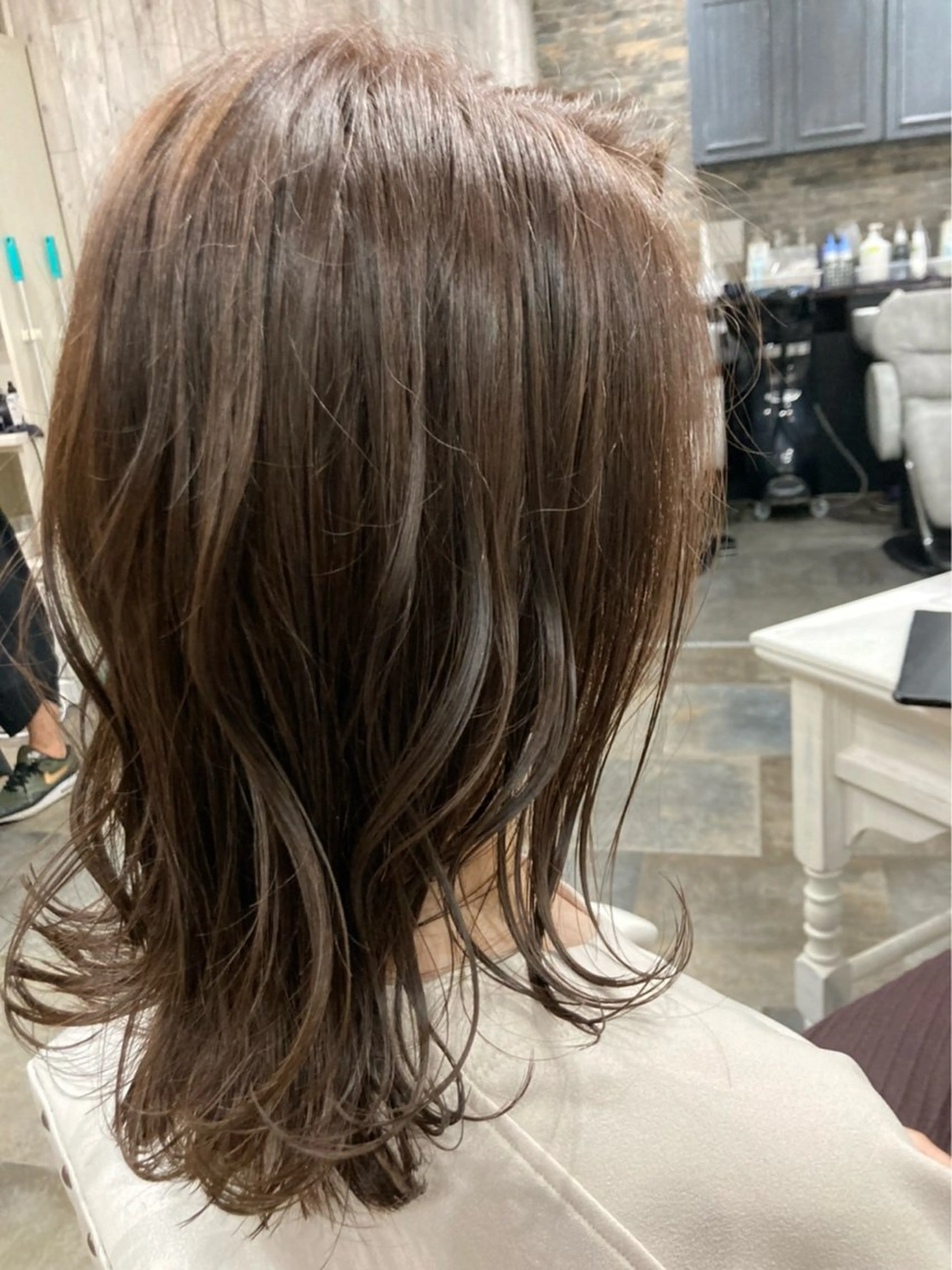 ミディアム ボブレイヤー ミディアムパーマ ミストバング ボブ ハイライト The Apartment of Solon Citta 船橋609所属・髪質改善/縮毛矯正/ 美髪/個室/ハラのヘアスタイル