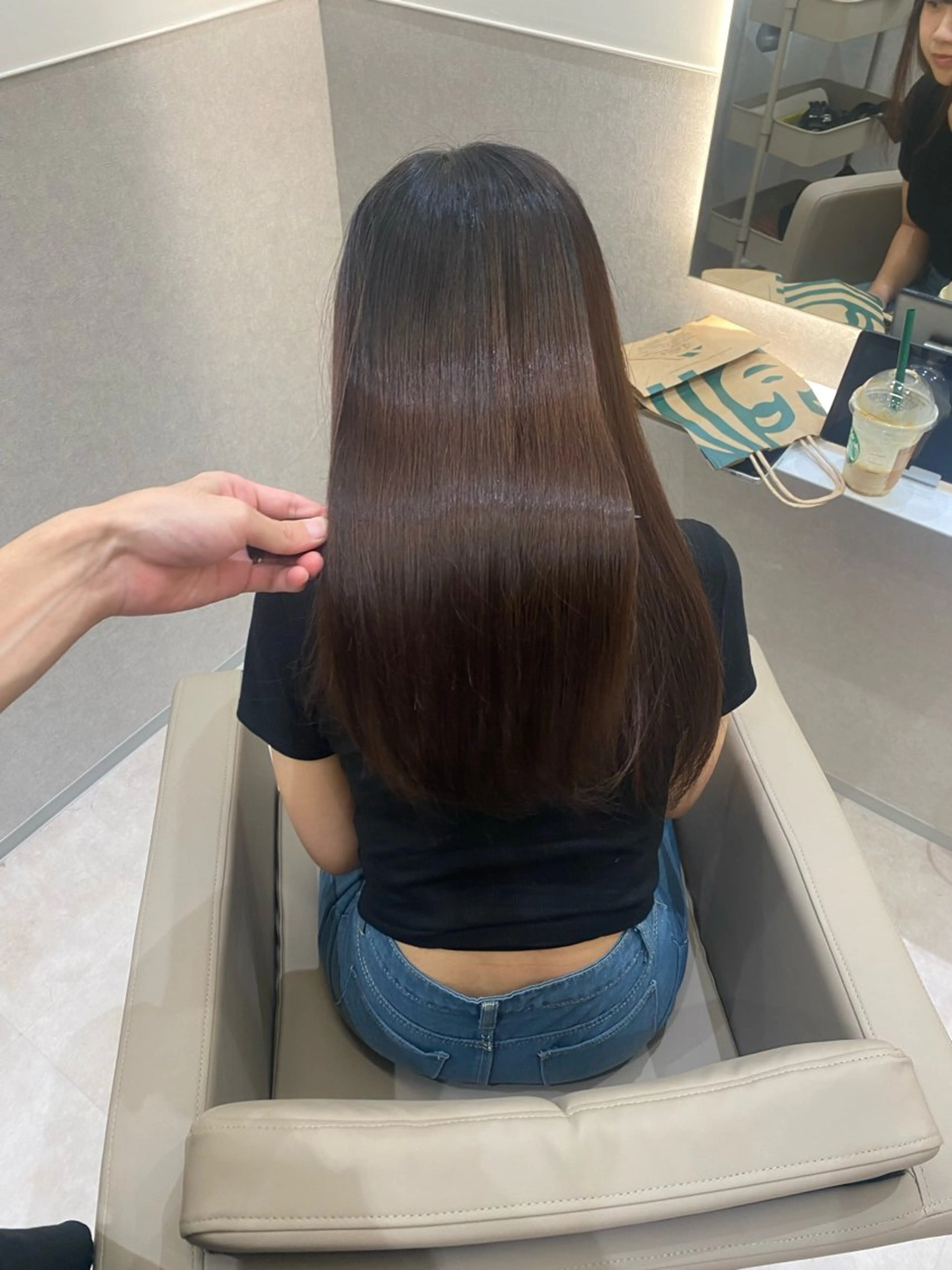 ミディアム トリートメント 韓国🇰🇷レイヤー 似合わせ顔まわりのヘアスタイル