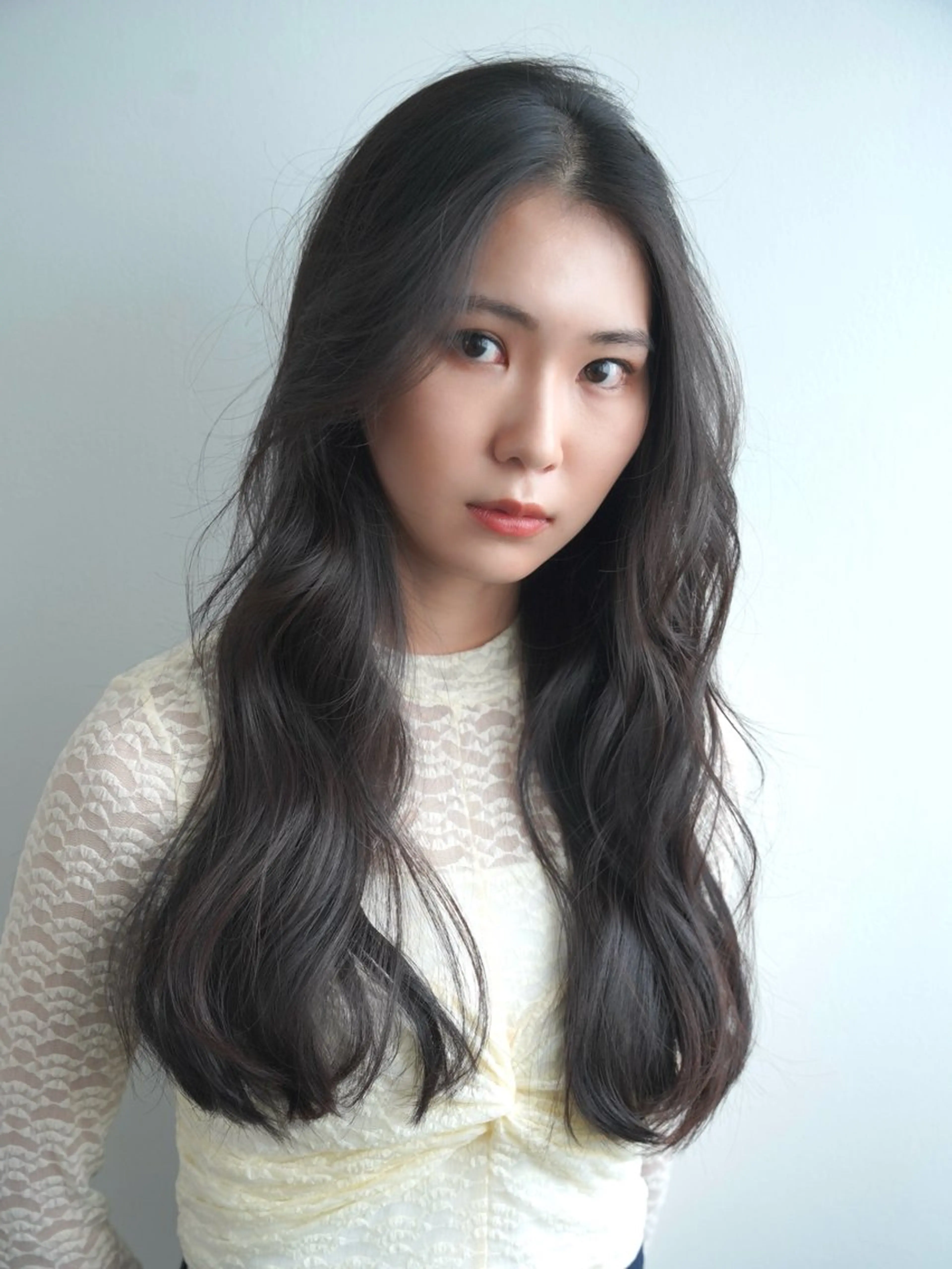 ロング カラー 幕内 梨乃亜のヘアスタイル