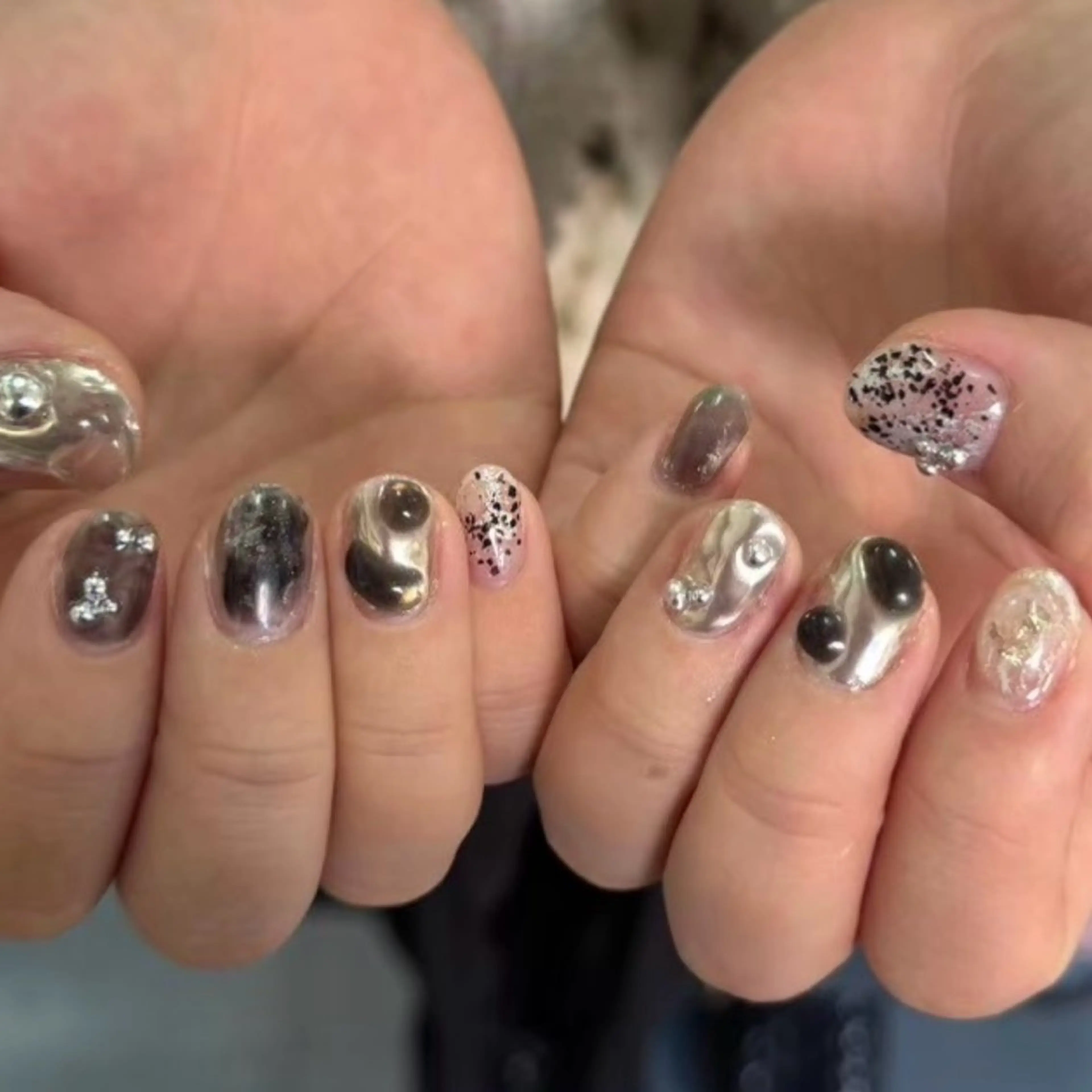 ネイル ハンドネイル フットネイル 堤 ノアのネイルデザイン