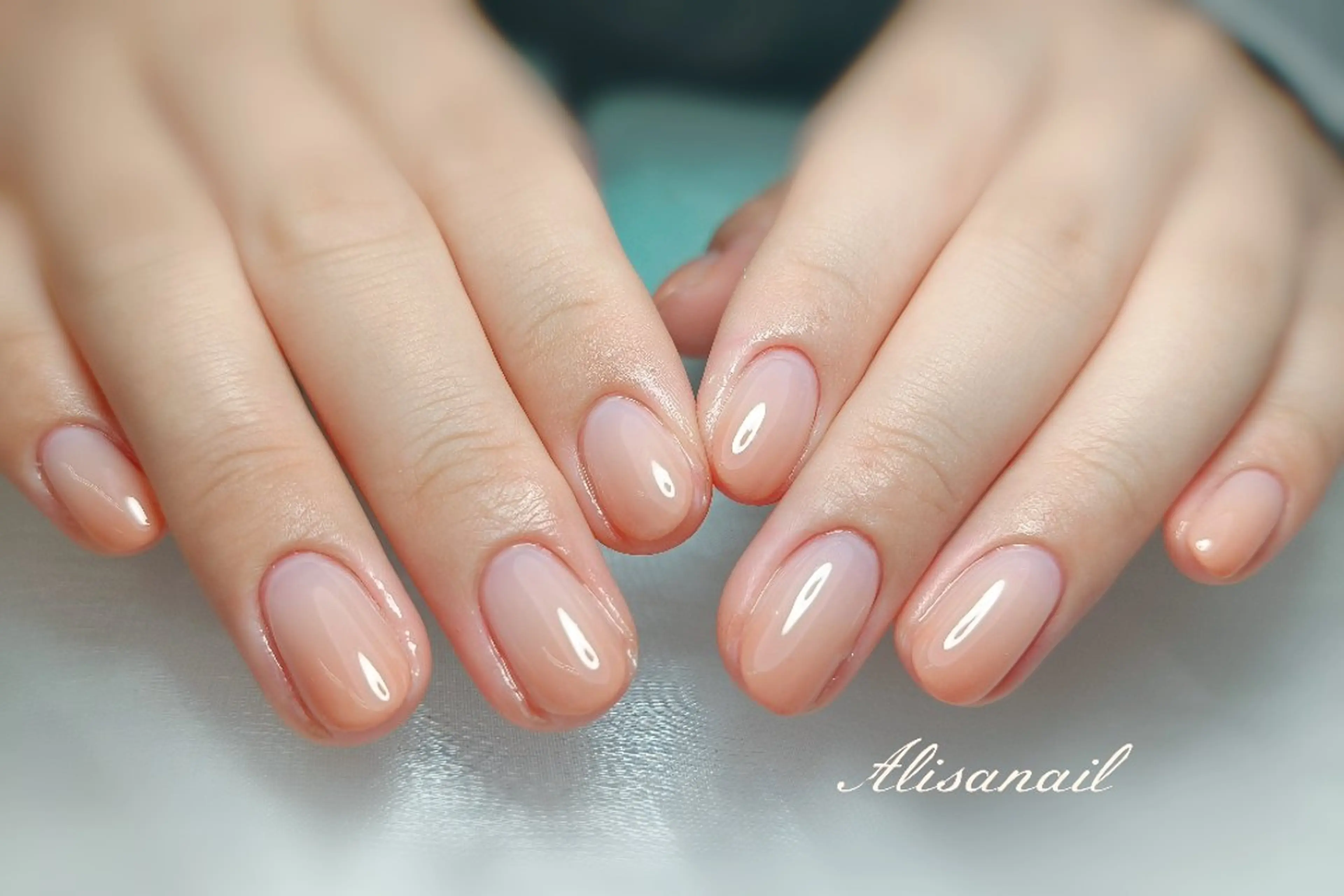 ネイル グラデーション エ ンのネイルデザイン