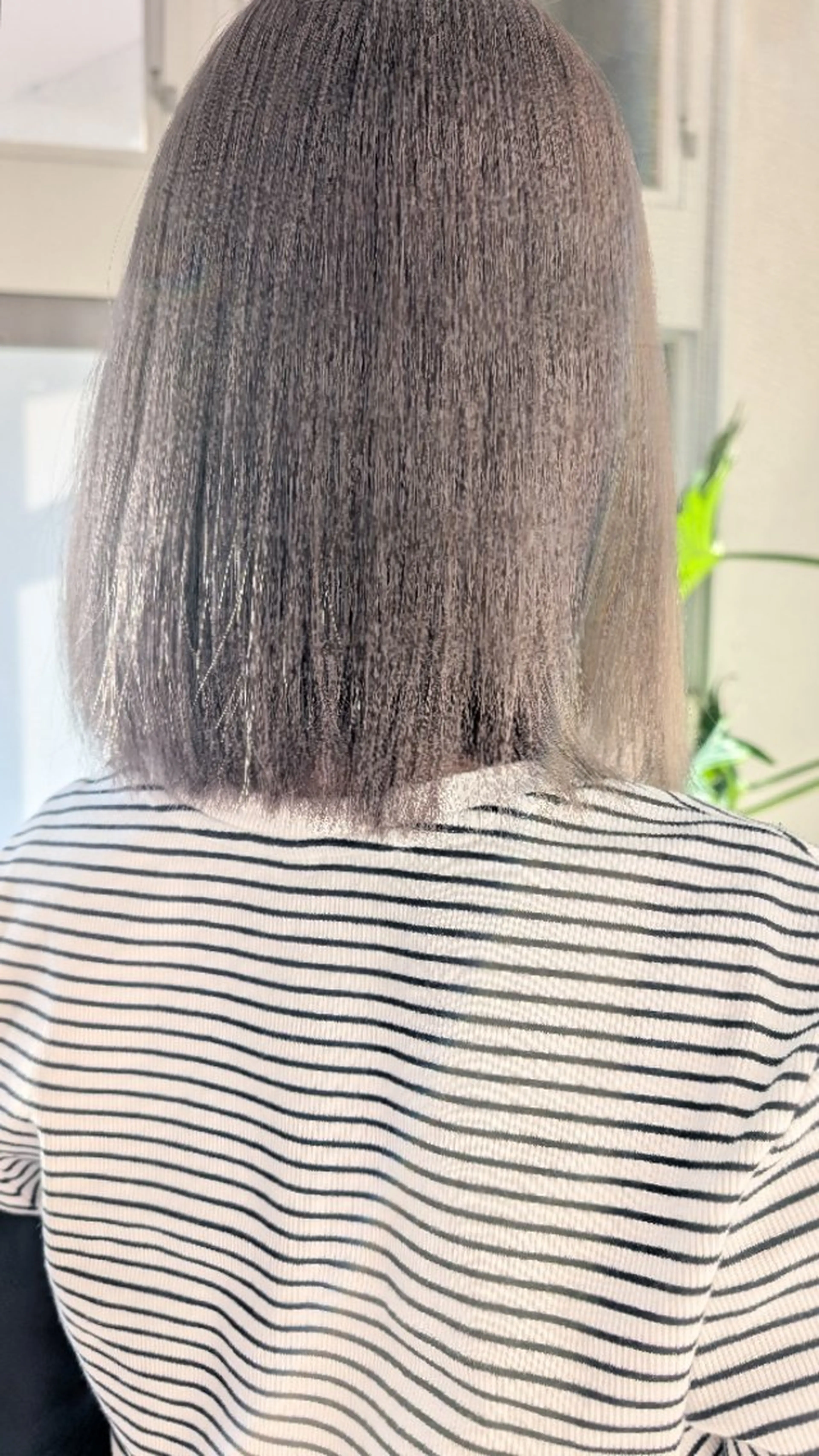 カラー ブリーチ グレージュ ヘアカラー CLARITY所属・上田 麗菜のヘアスタイル