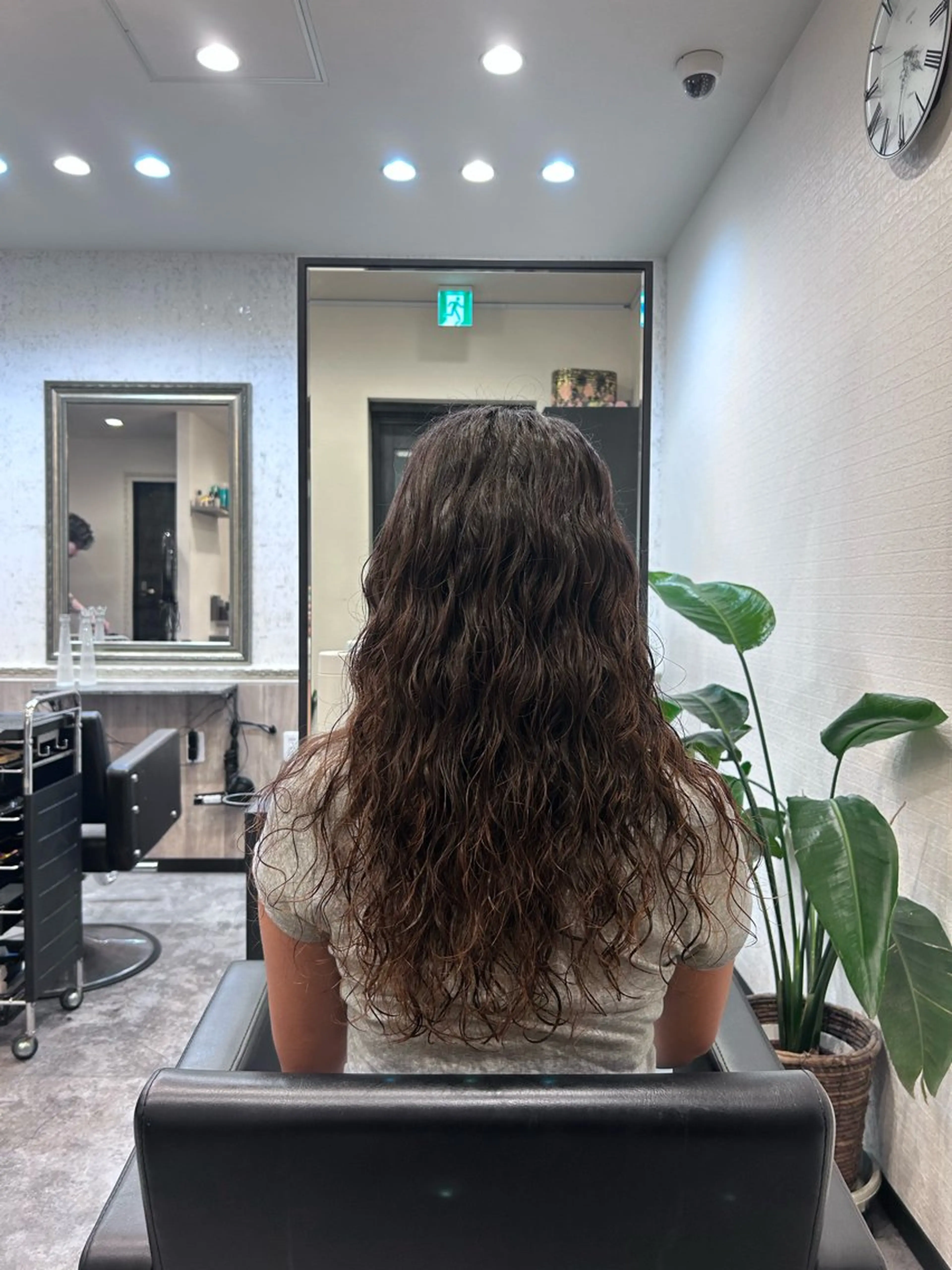 ロング パーマ Leopard hairsalon所属・☆*:.｡ みさ🐆🌿･:*のヘアスタイル