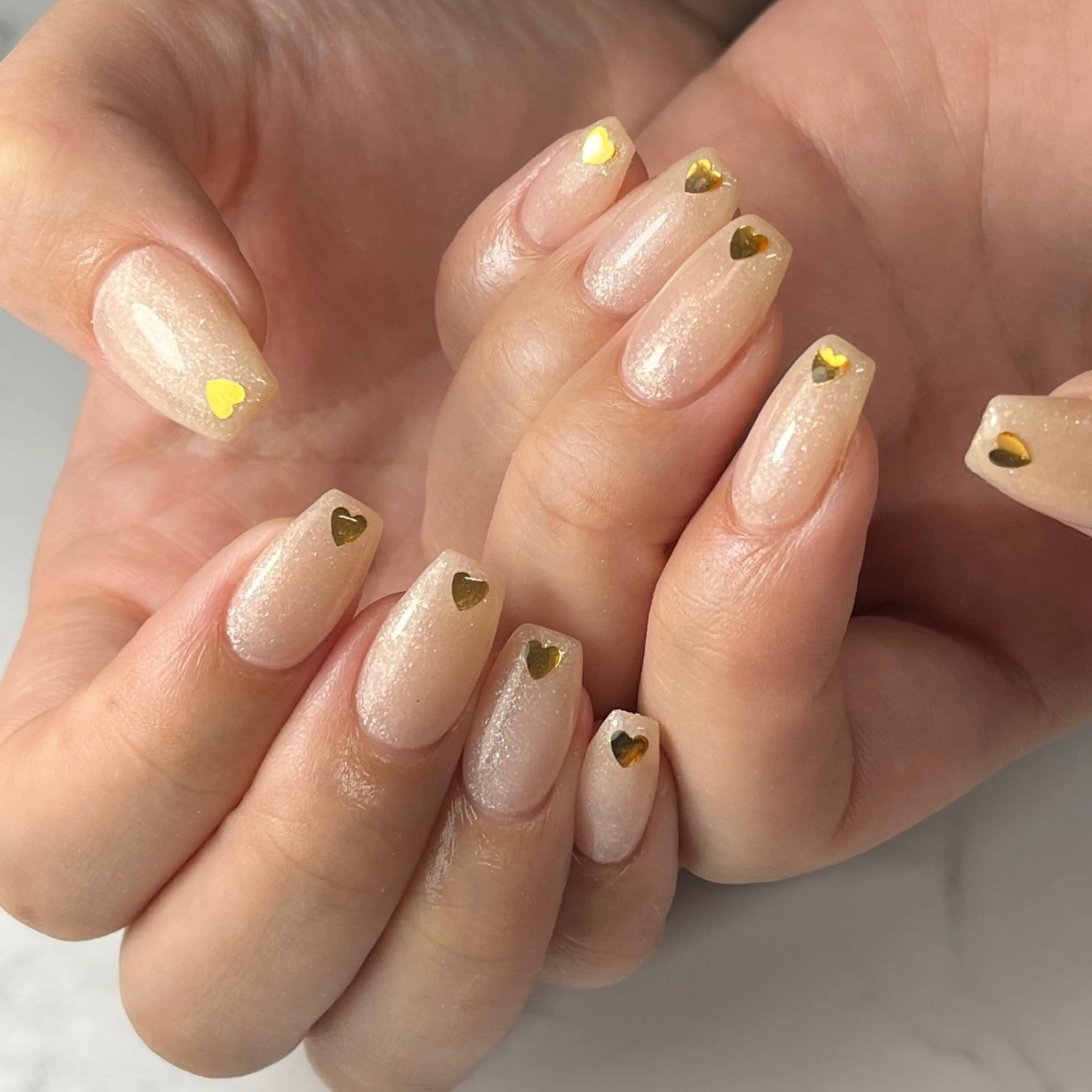 ネイル ハート ホログラムネイル ワンカラーネイル シンプルネイル スクエアネイル ハンドネイル NAIL NOWのネイルデザイン