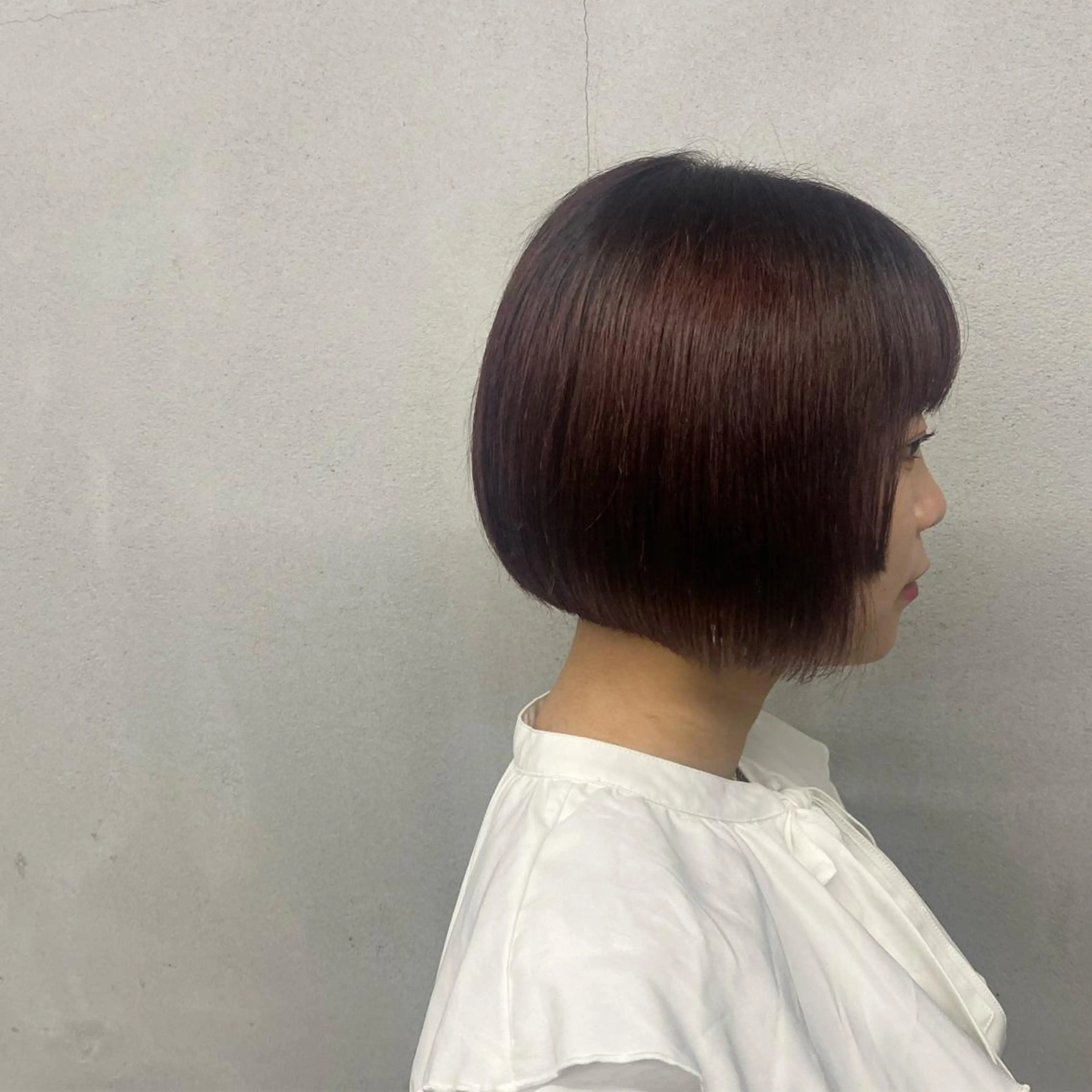 ショート カラー カシス ピンクカラー ボブ 姫カット カット ヘアカラー #tag 佐藤璃美のヘアスタイル