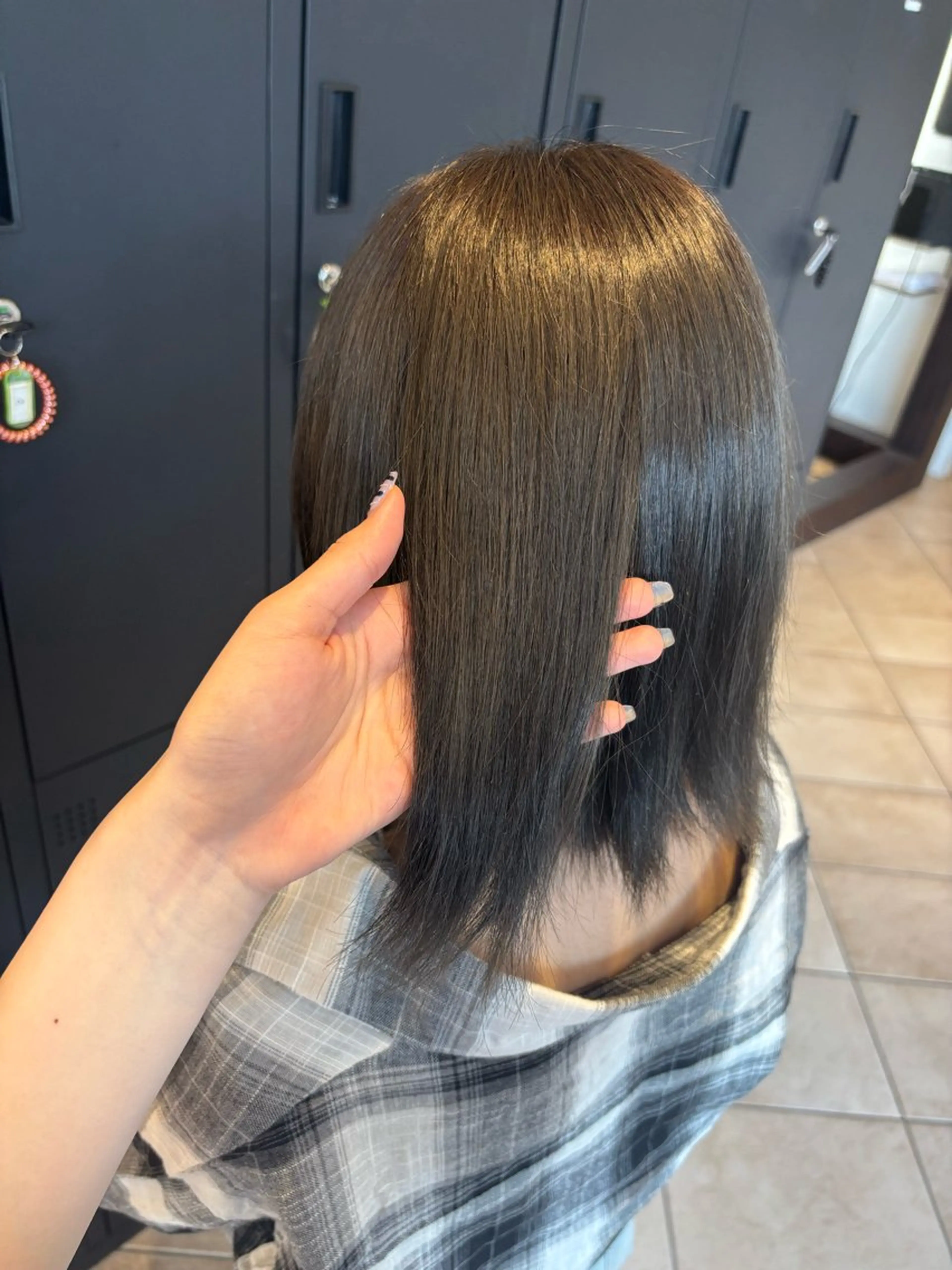 ミディアム カラー 艶カラー🦋/ 髪質改善💙amiのヘアスタイル