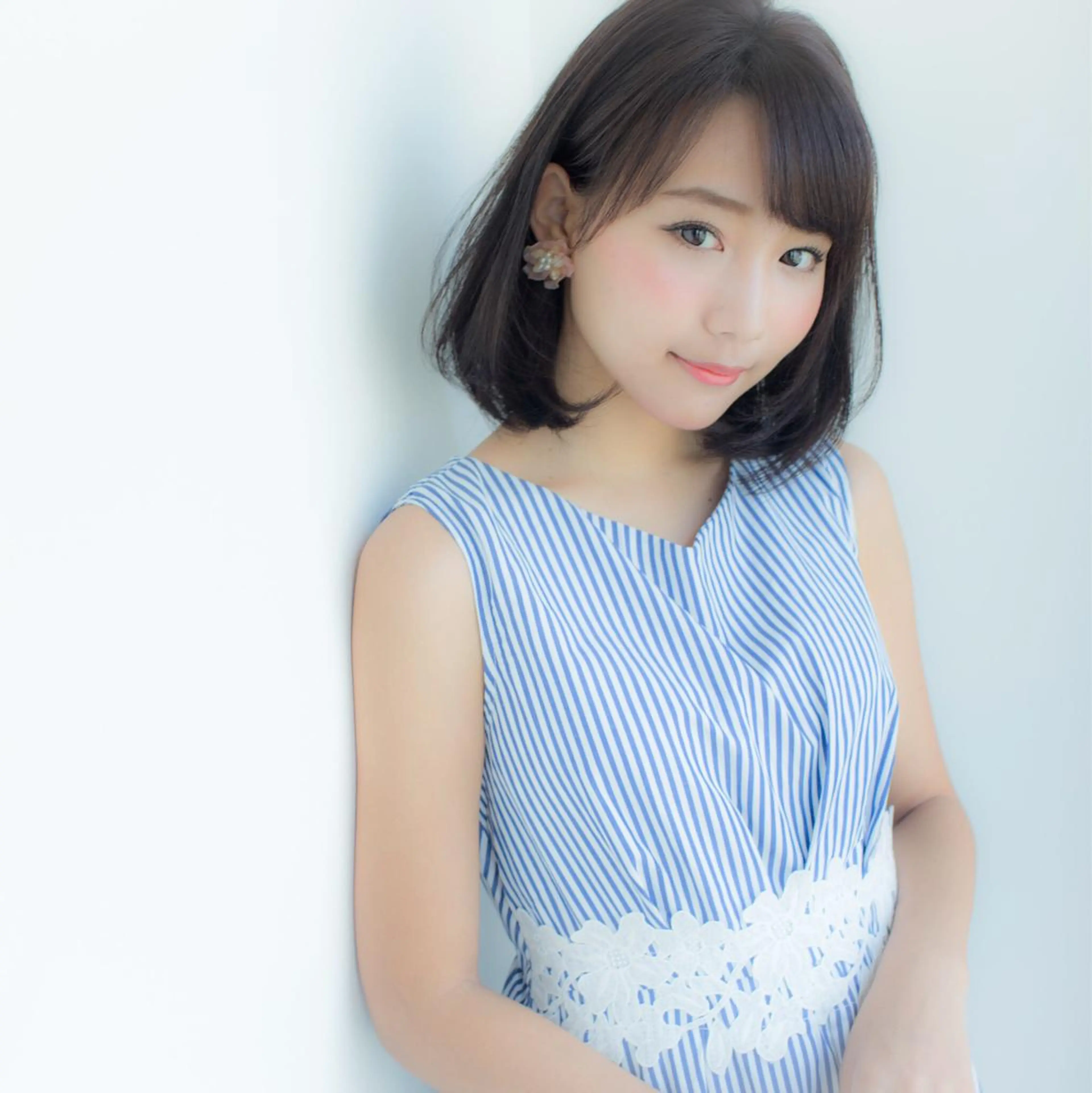 ミディアム カラー ボブ くせ毛 小顔カット カット ヘアカラー 高畑 真実のヘアスタイル