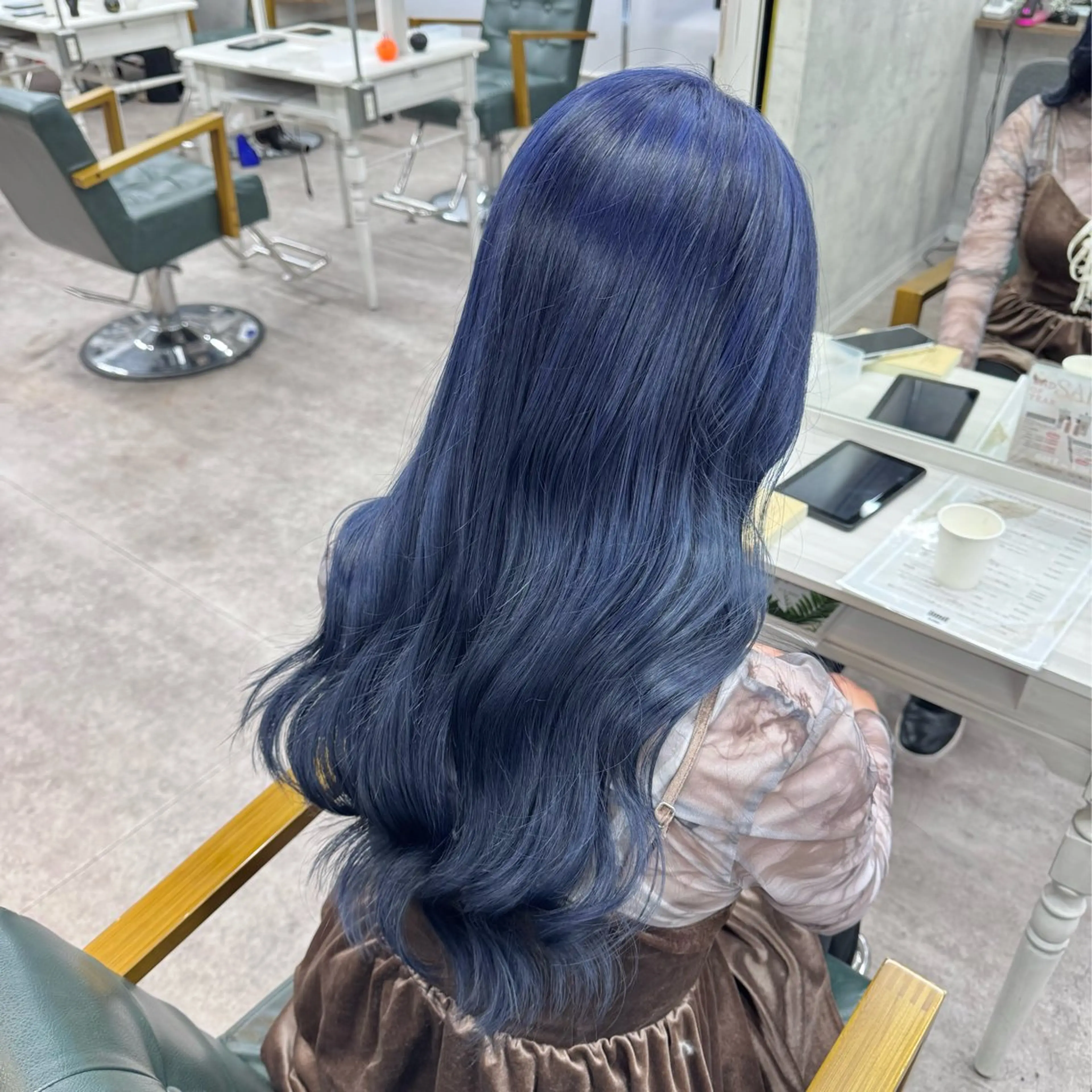 ロング カラー カット ヘアカラー JUNSHIN🦋 ヘアセット／カラーのヘアスタイル