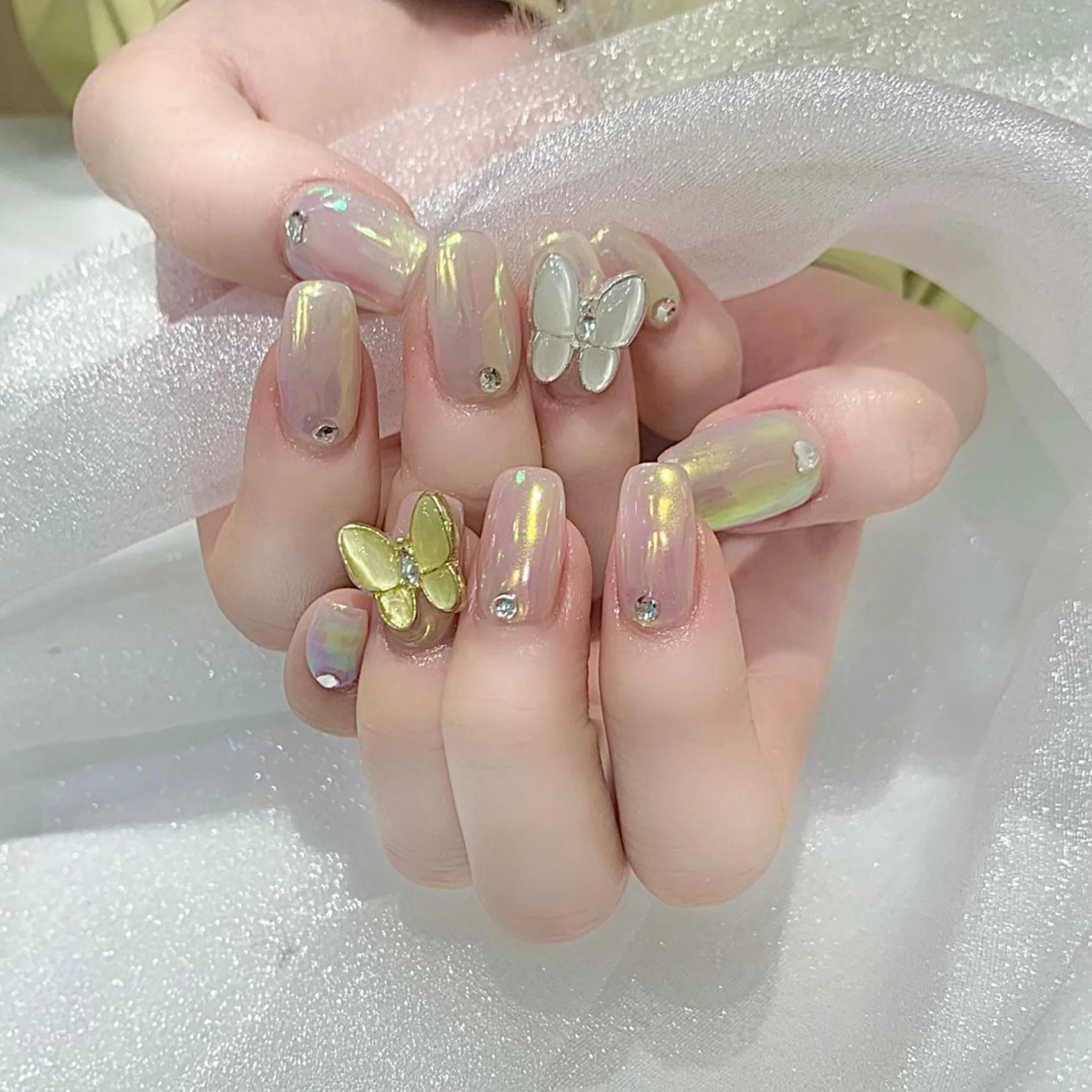 ネイル ハンドネイル Kanon 🤍のネイルデザイン