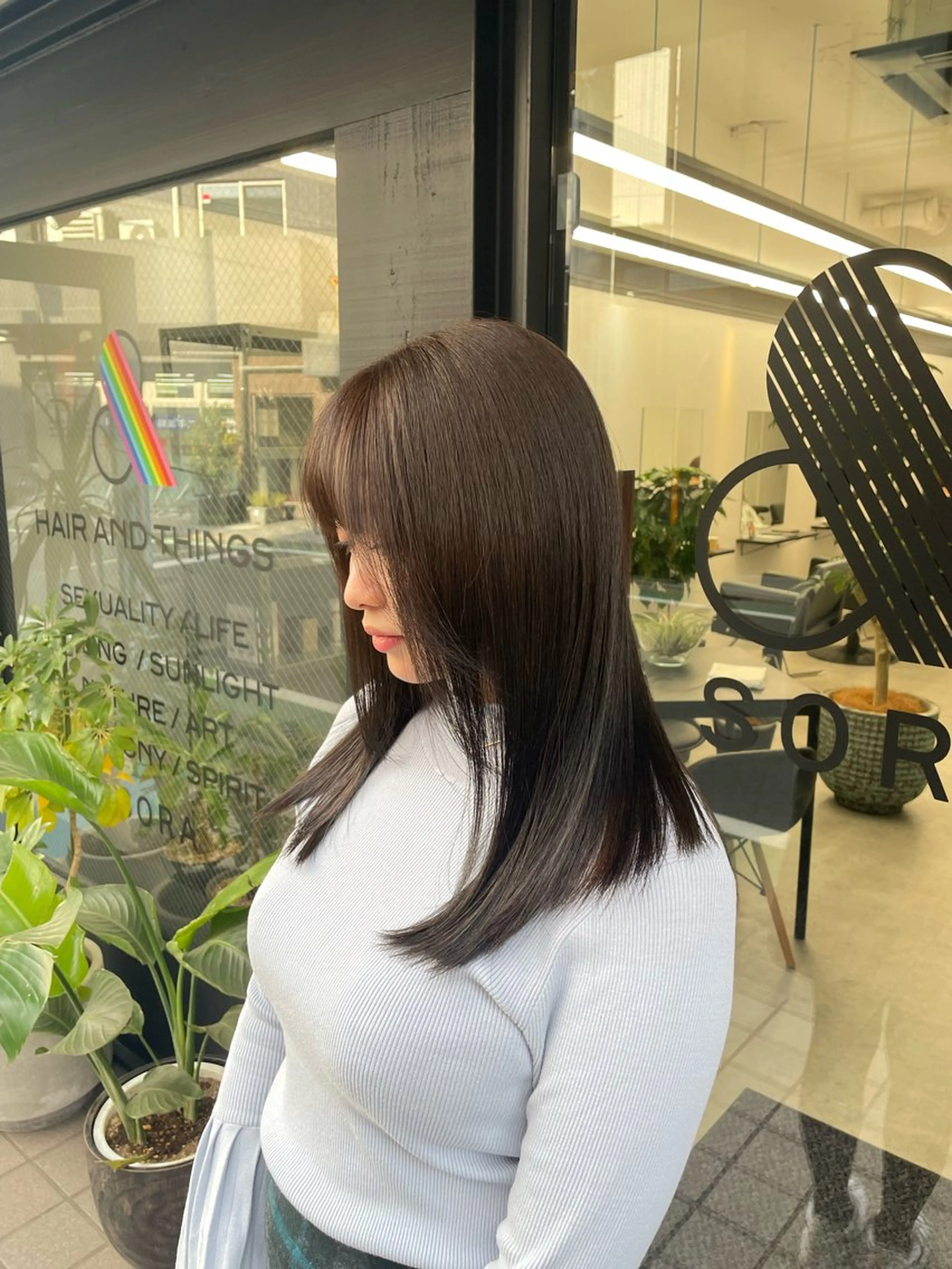 セミロング カラー 透明感カラー ⚡️学芸大学 川上拓真⚡️のヘアスタイル