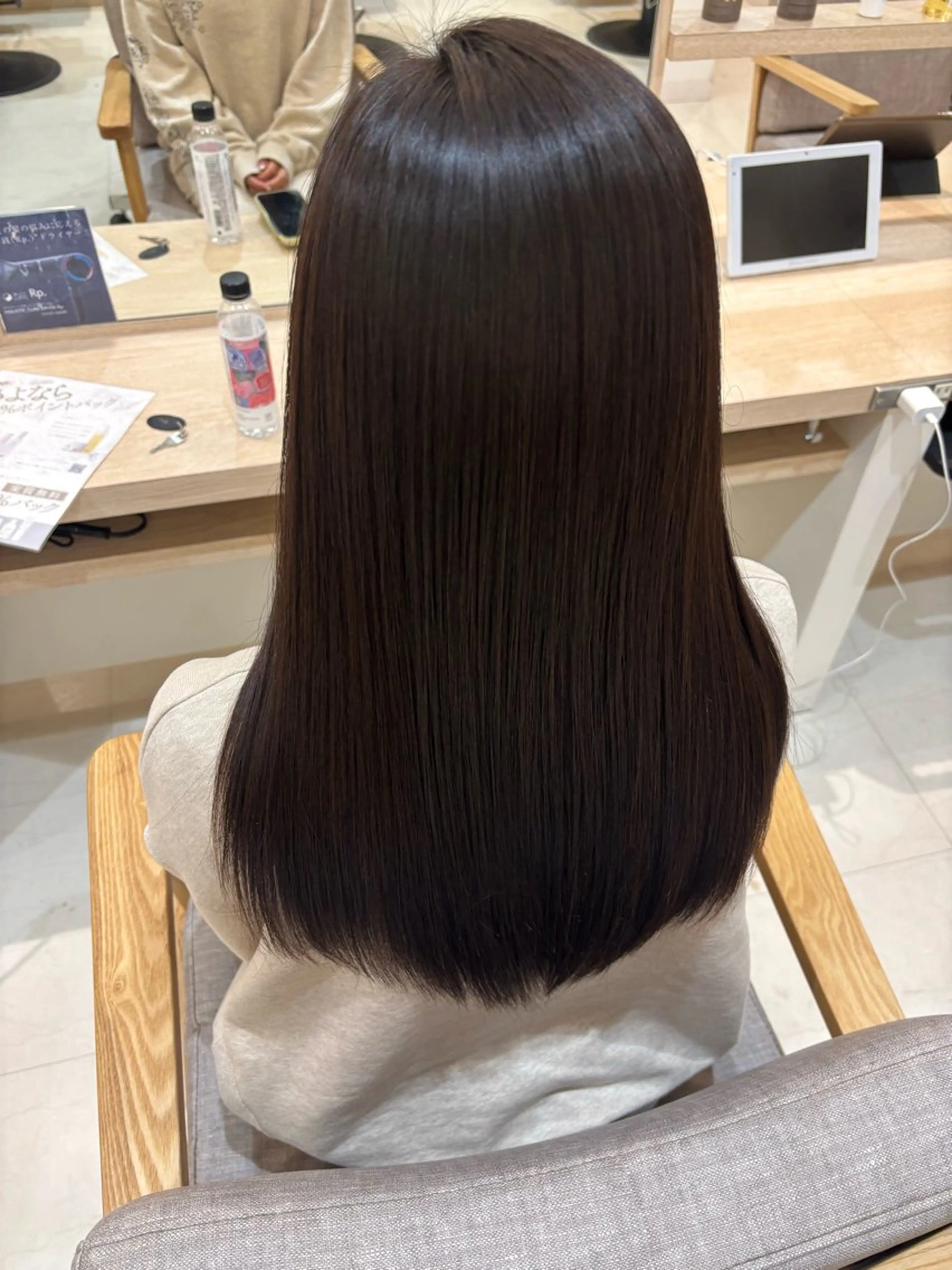 ロング 佐々木 美空のヘアスタイル
