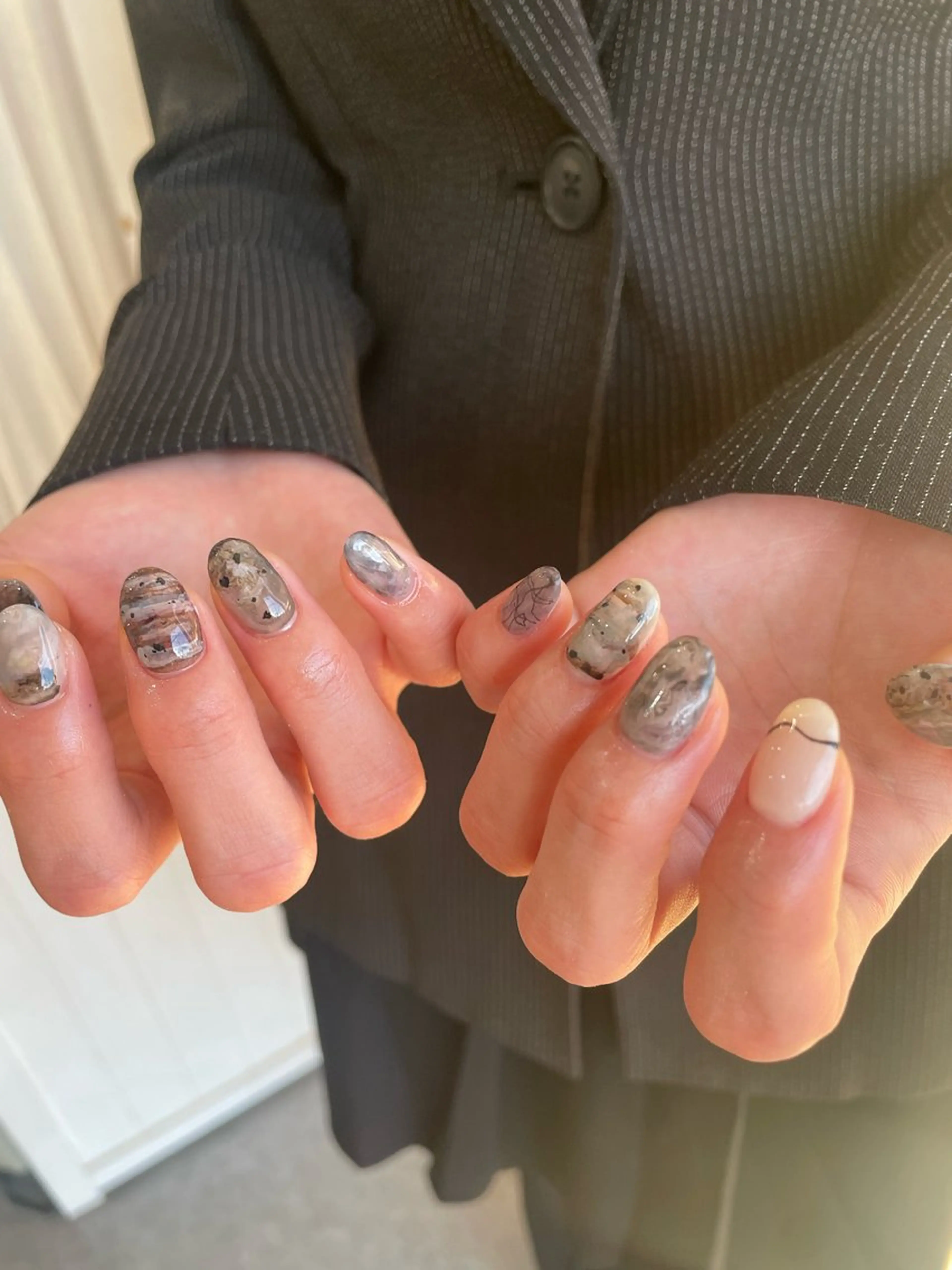 ネイル ニュアンスネイル ハンドネイル 【 Lea's 】 kaedeのネイルデザイン