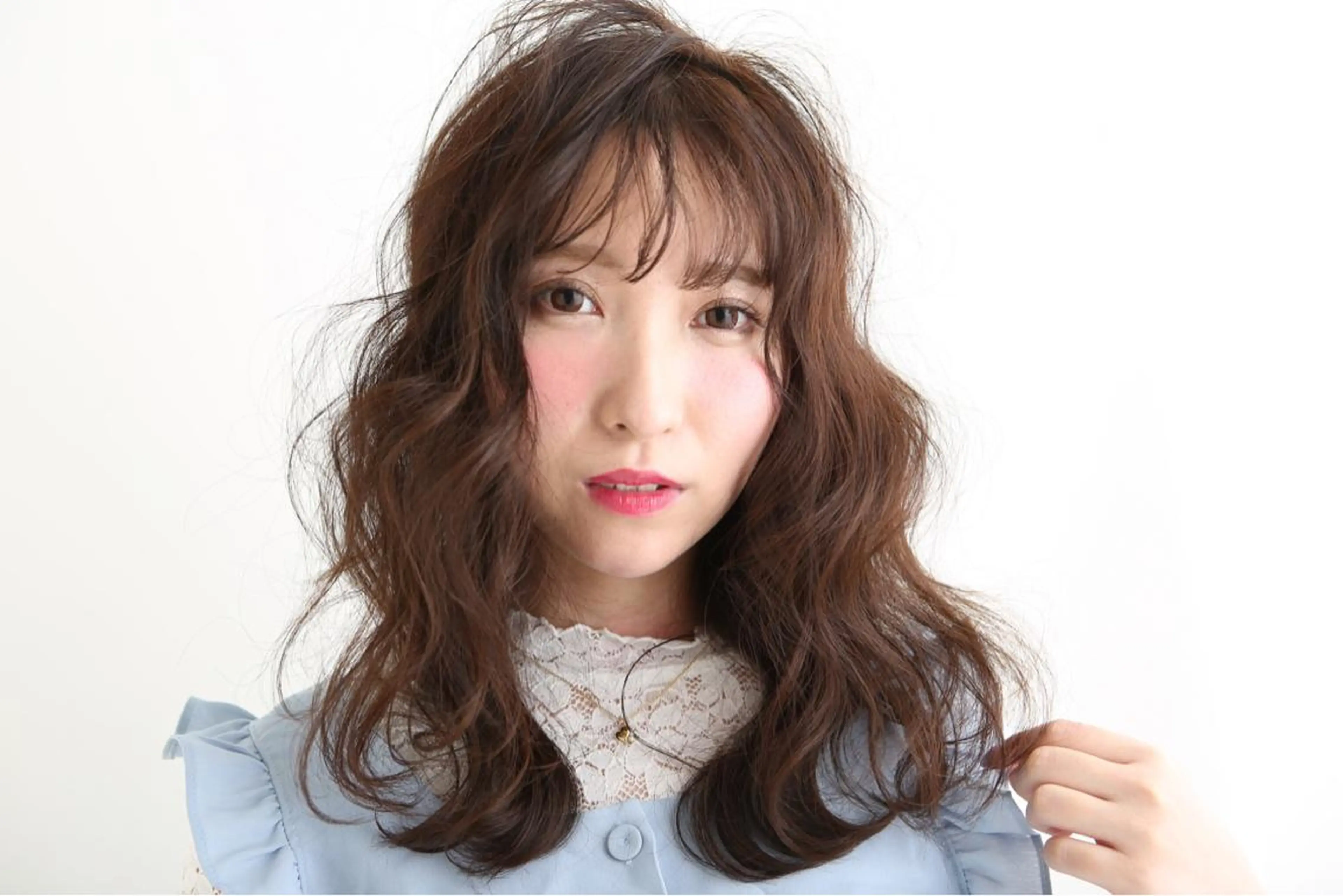 ミディアム 透明感カラー 金村真子のヘアスタイル