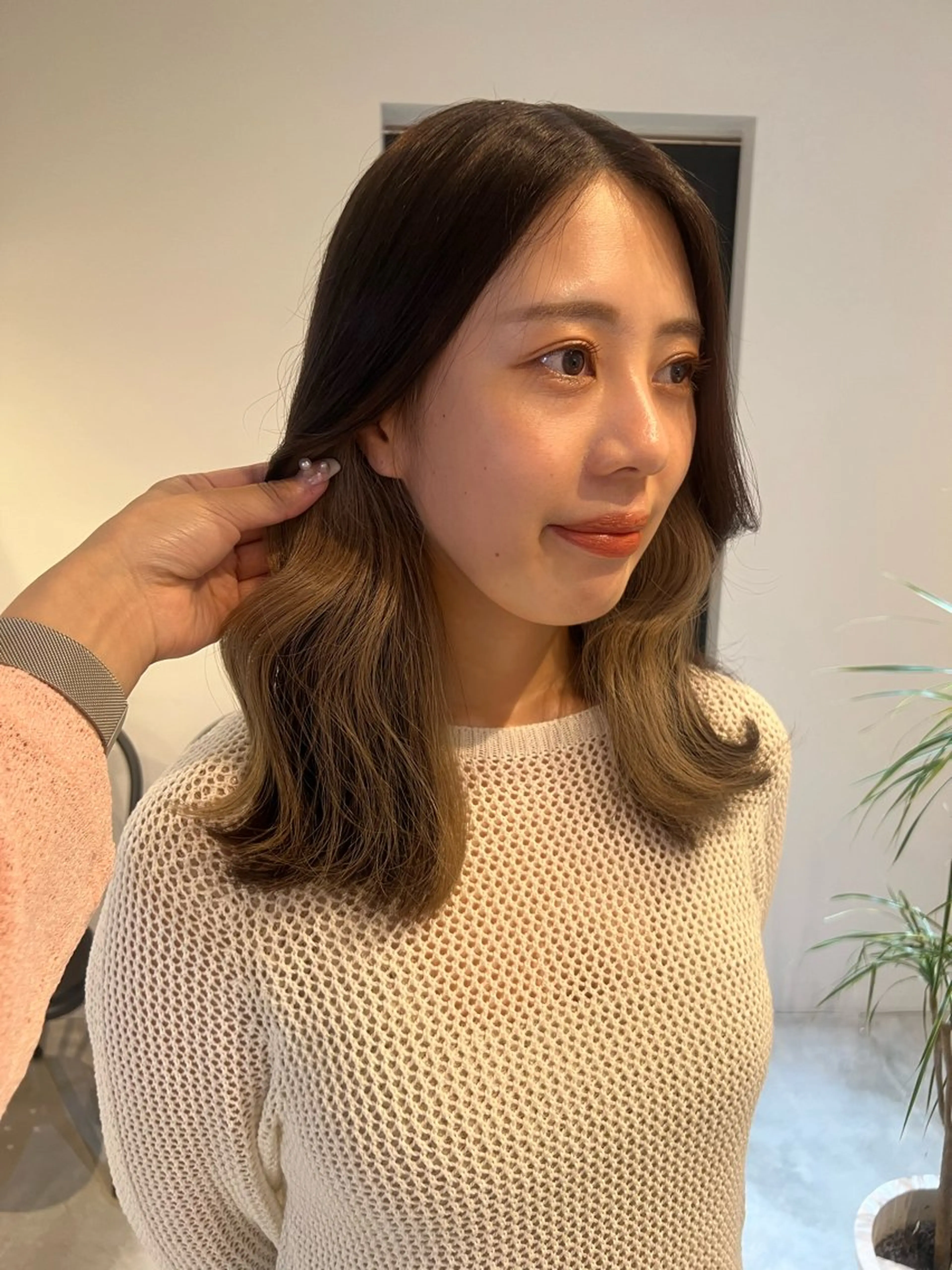 ミディアム ALLYS 渋谷店所属・最高級の艶のある カラーmei🎨のヘアスタイル