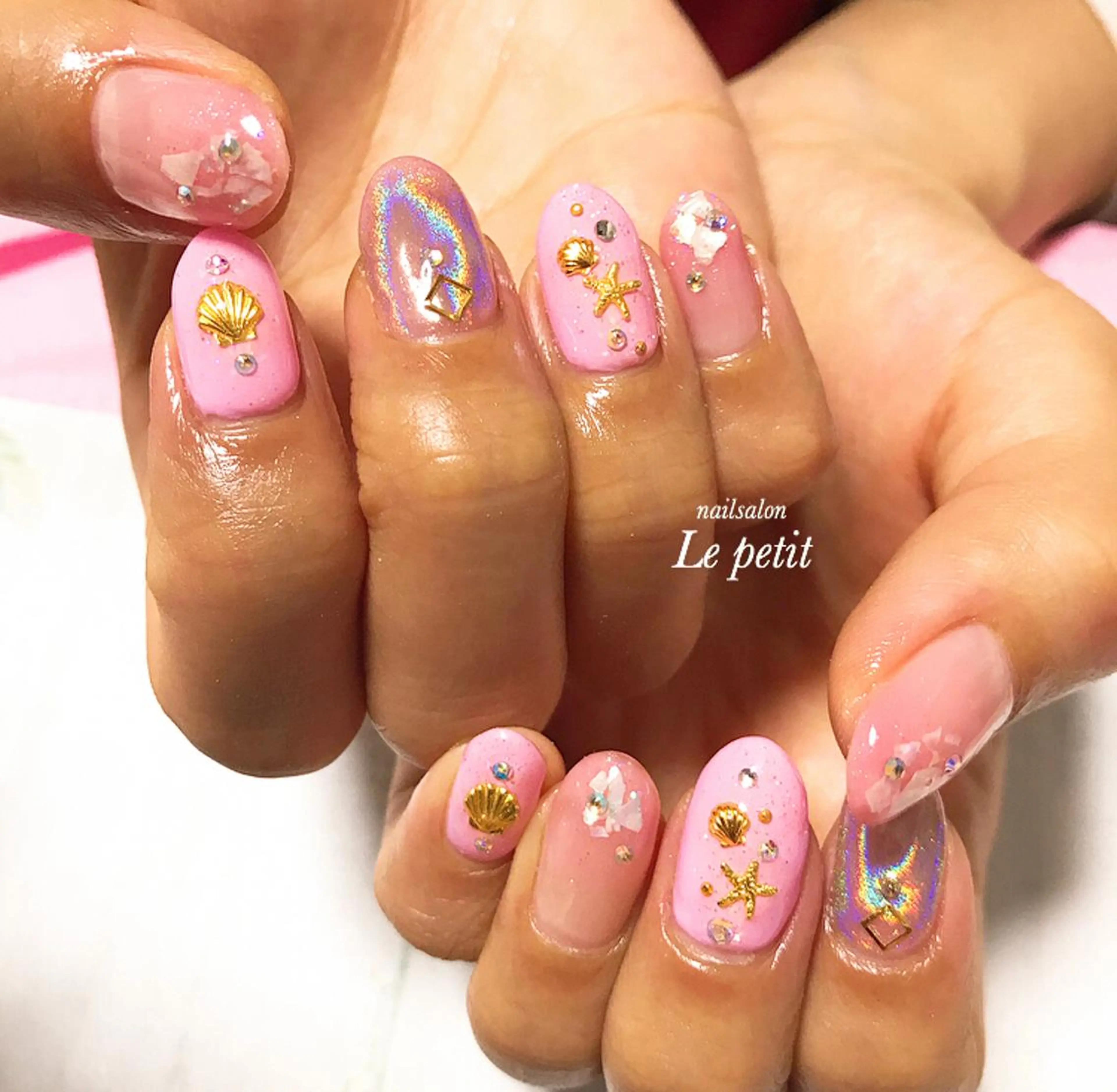 ネイル 石野 広佳のネイルデザイン