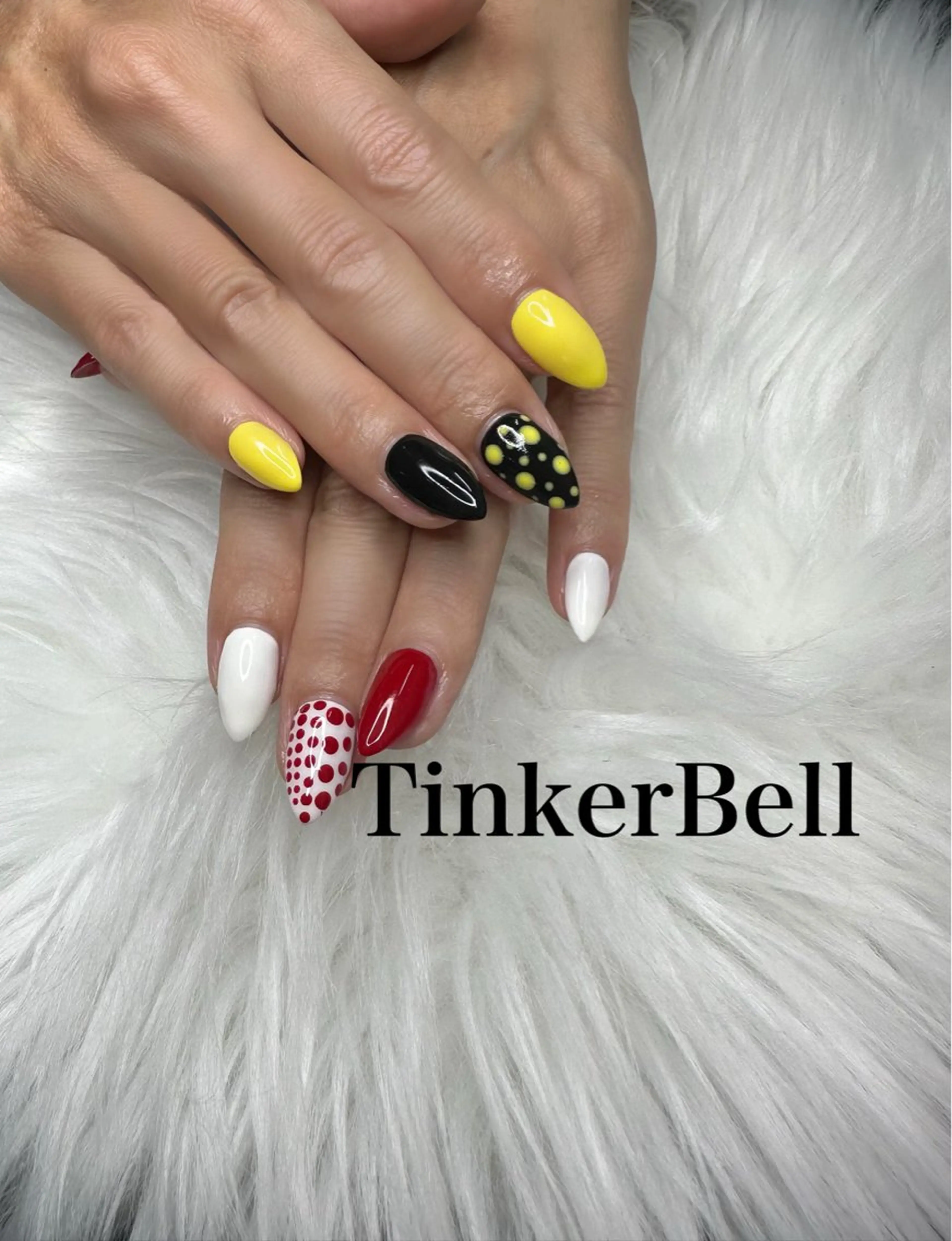 ネイル ハンドネイル Tinker Bellのネイルデザイン