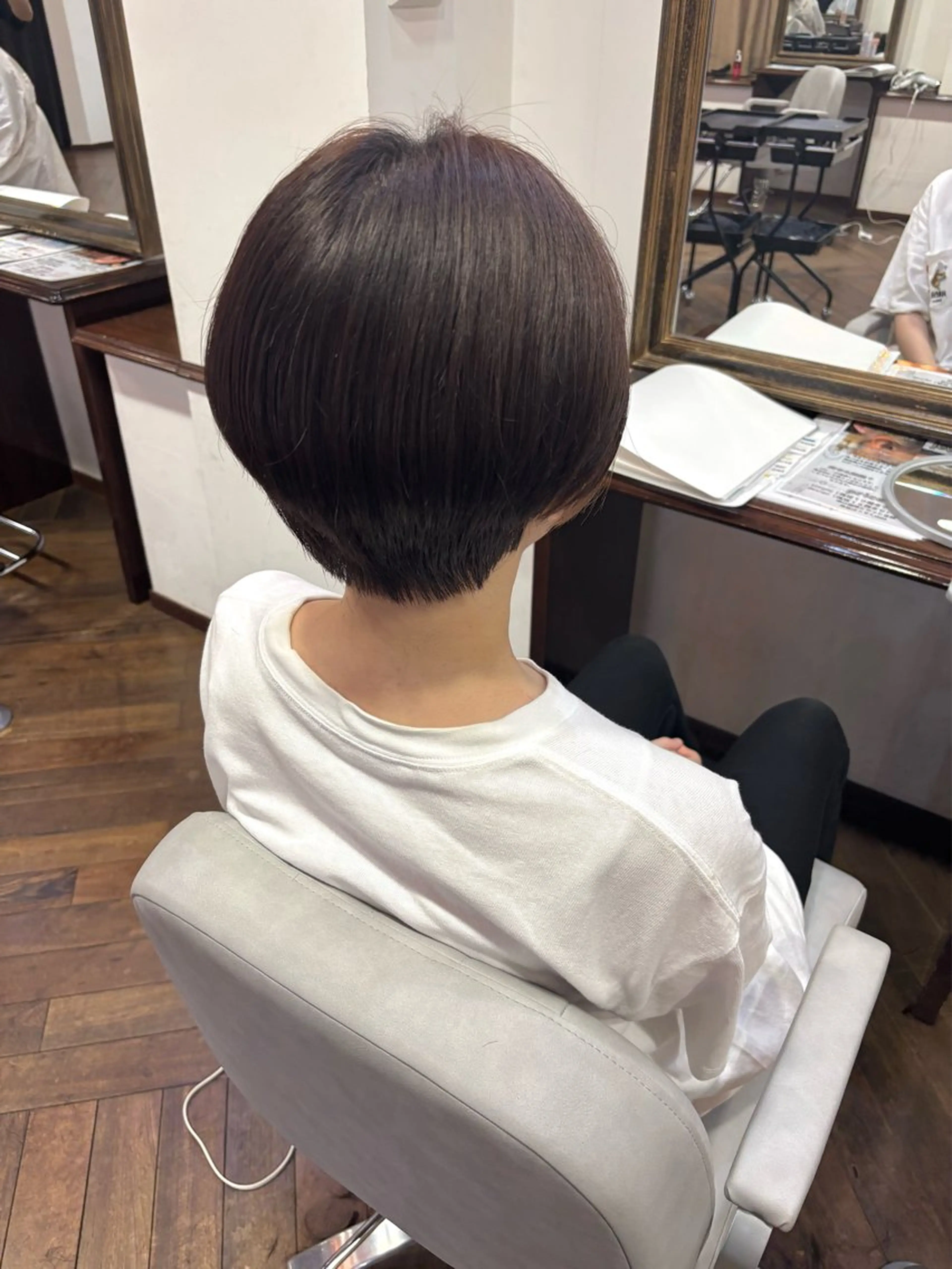 ショート 勝田 沙耶のヘアスタイル