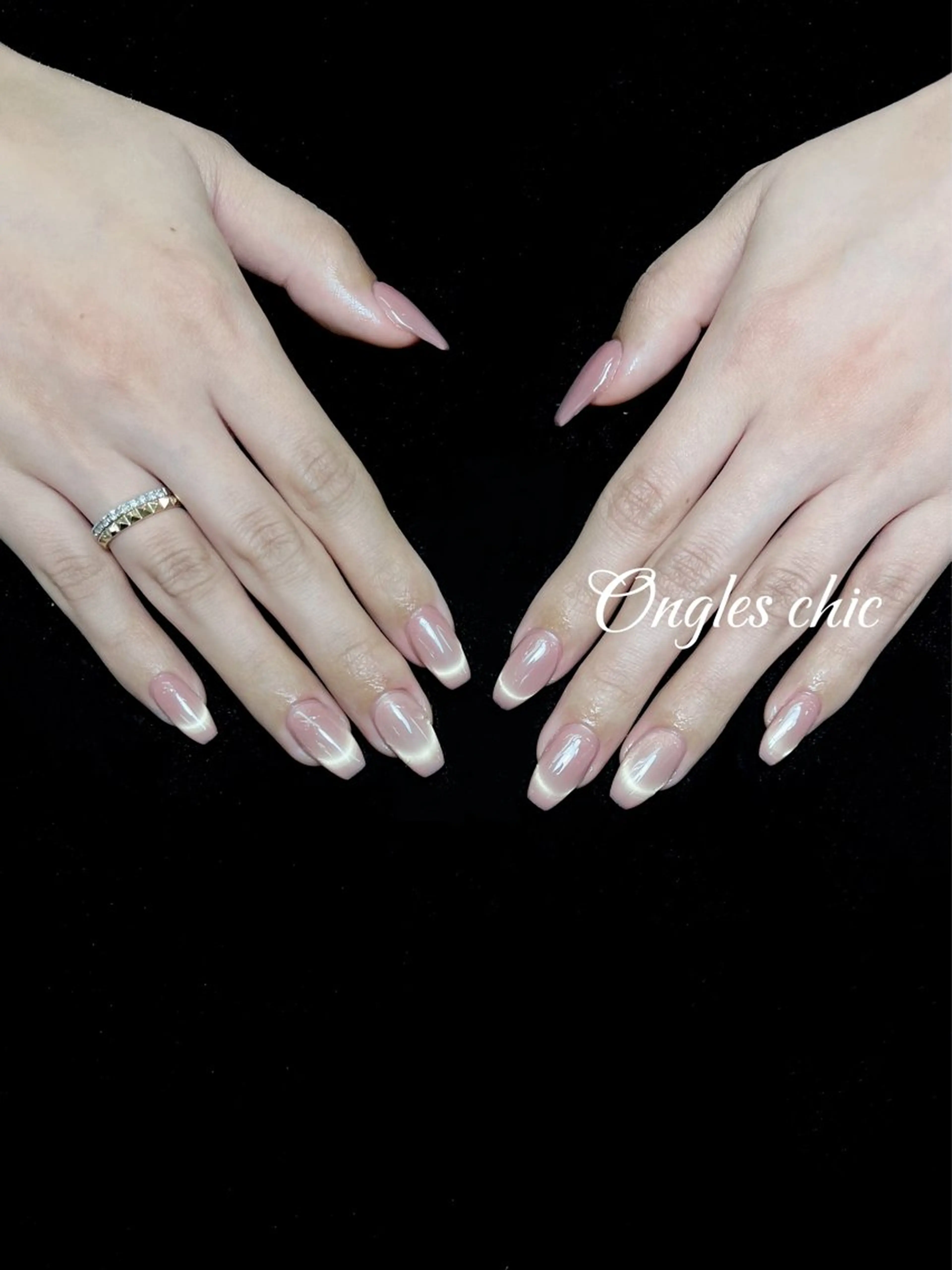 ネイル ハンドネイル ongles chicのネイルデザイン