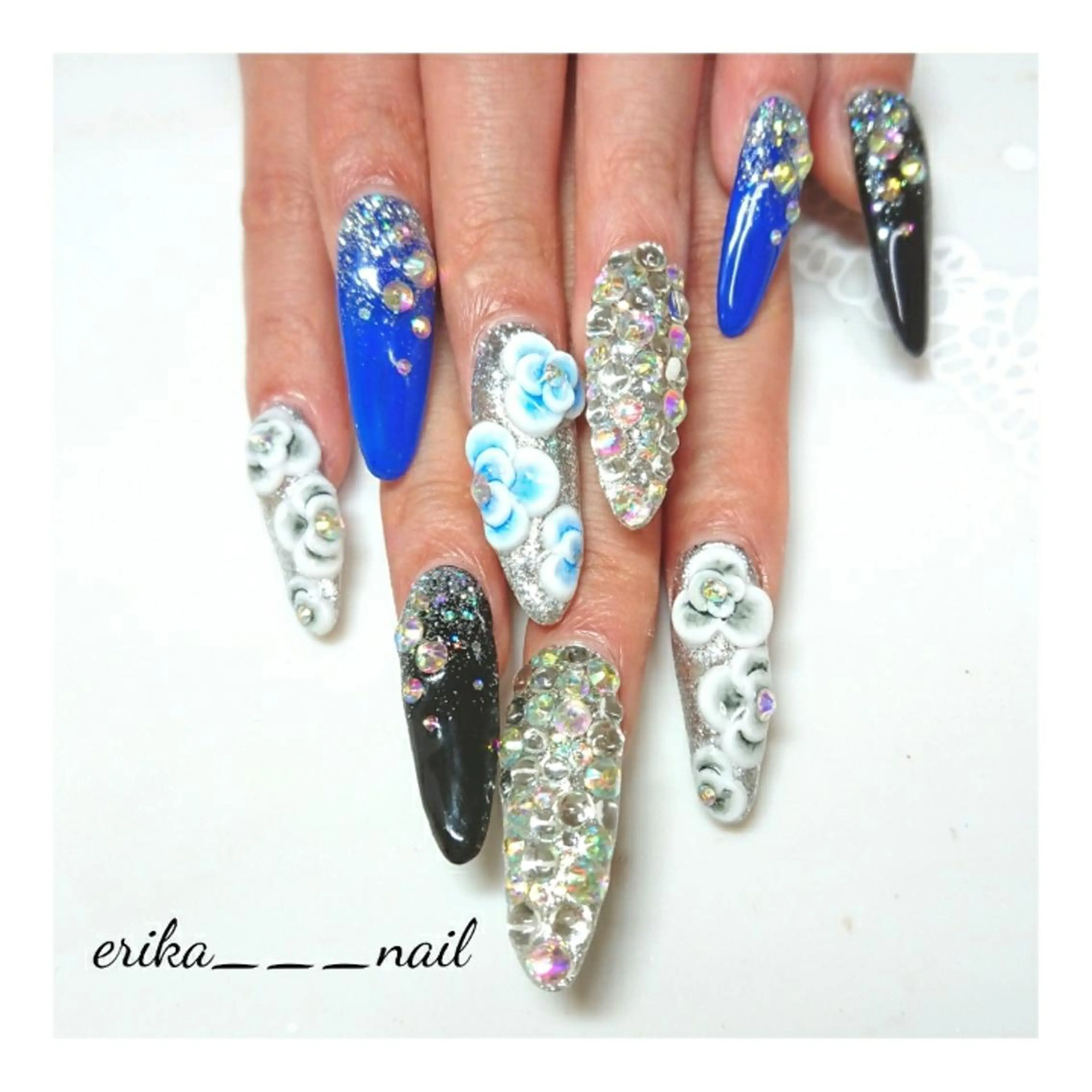 ネイル NAKAJIMA ERIKAのネイルデザイン