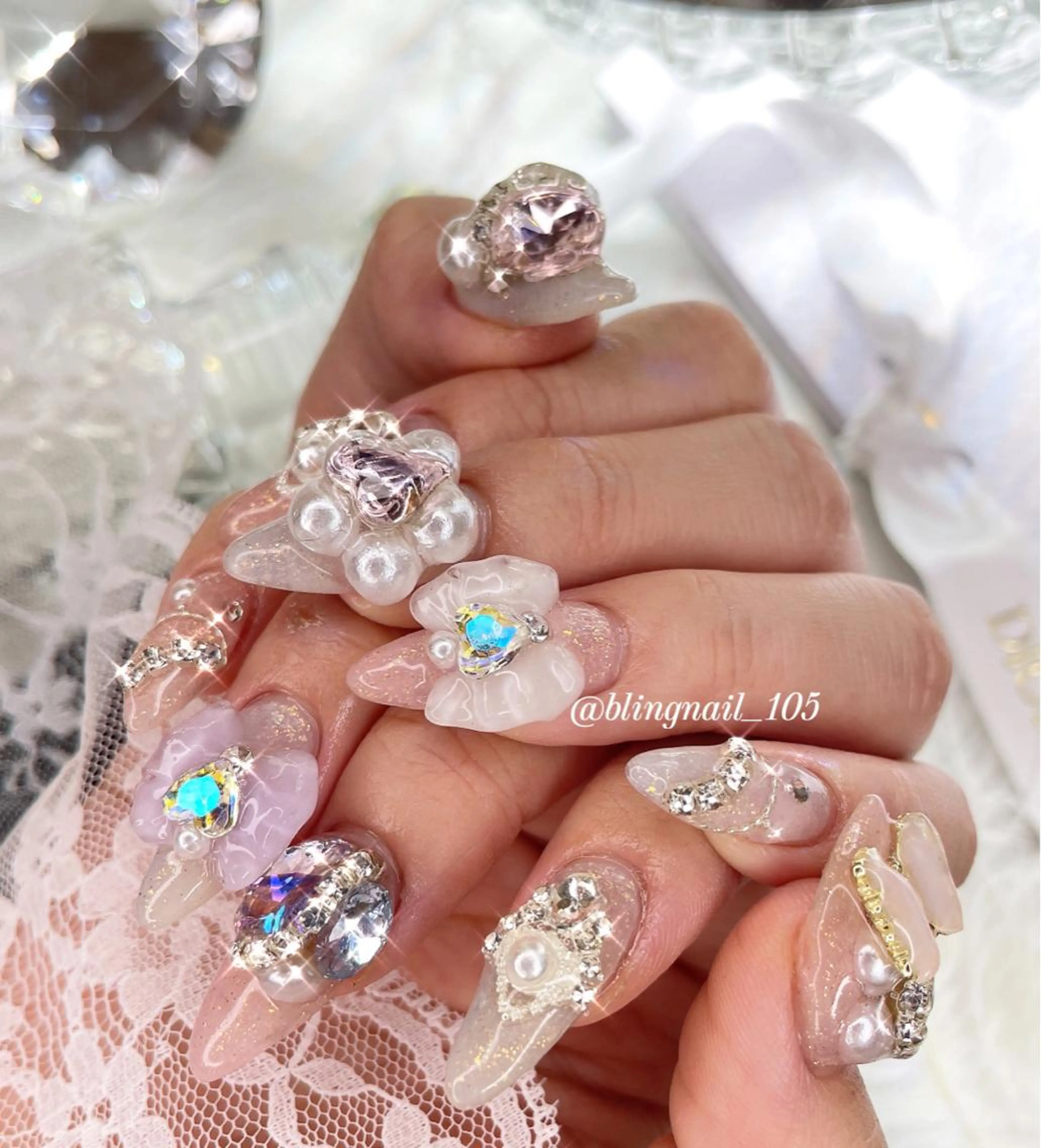 ネイル 23時まで❤︎韓国、 ワンホンネイルのネイルデザイン