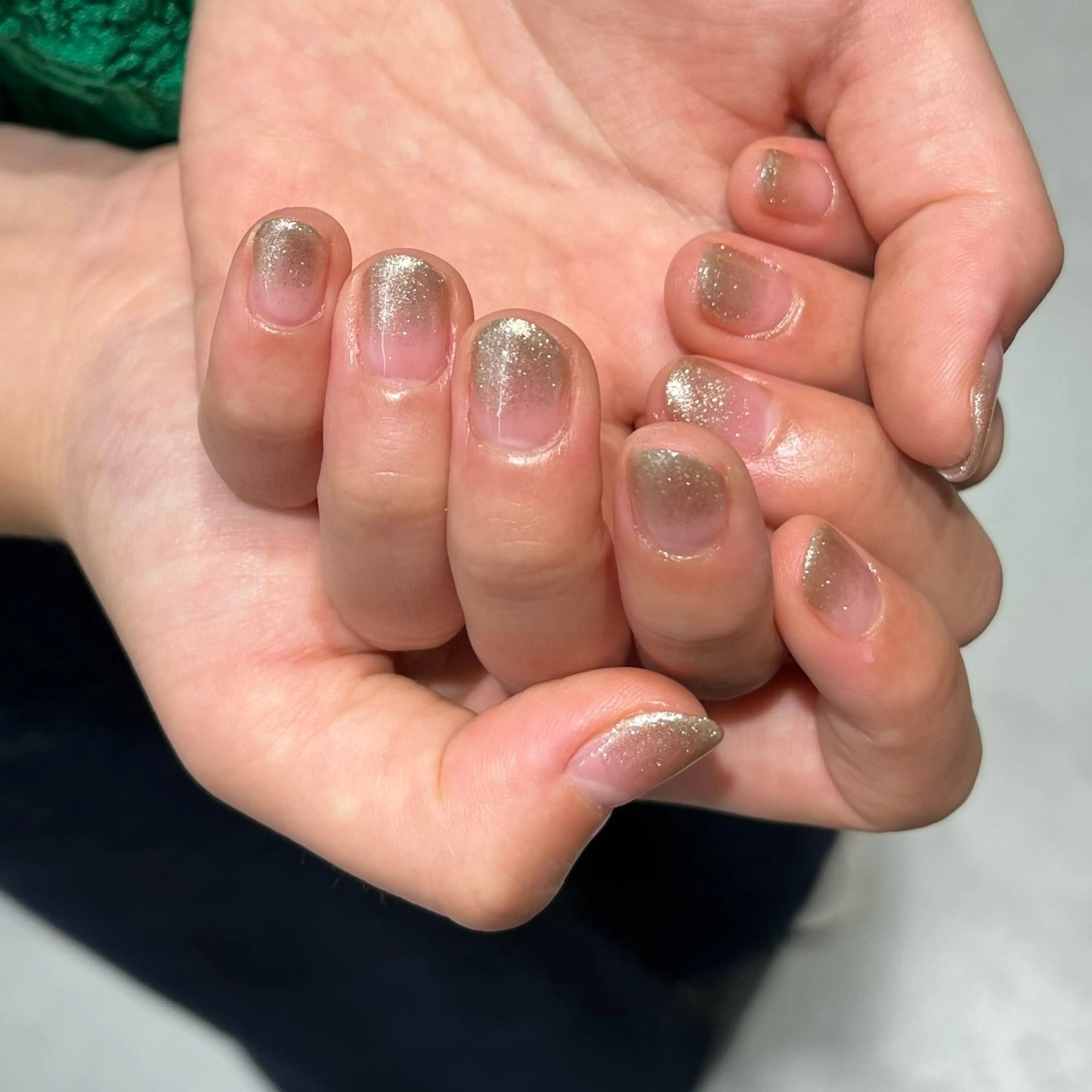 minimo限定価格❣️ 〈オフなし〉ハンド ラメグラデーション ⟡.·の写真