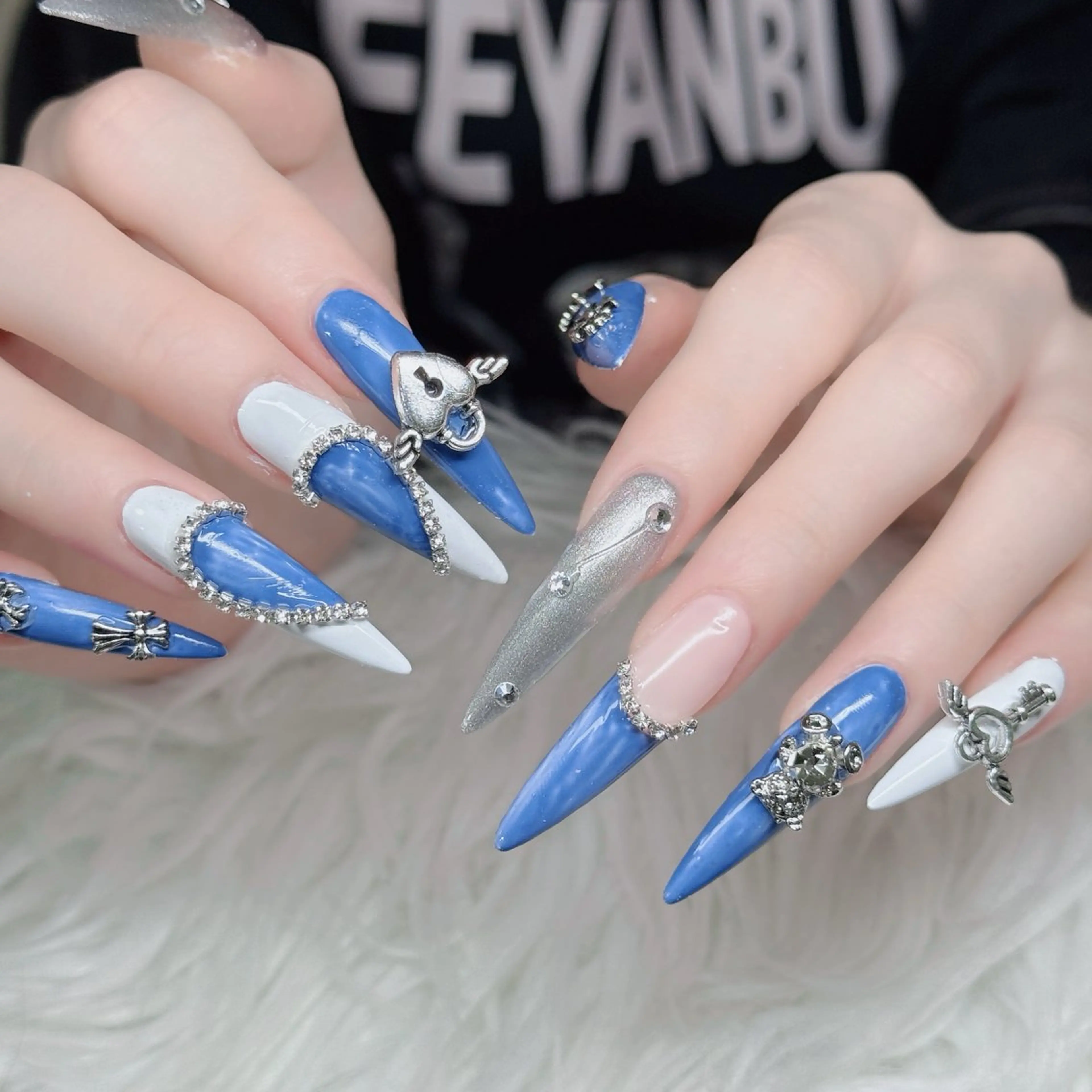 ネイル フットネイル フレンチネイル グラデーション 韓国ネイル ロングネイル ハンドネイル Hani Nail Salonのネイルデザイン