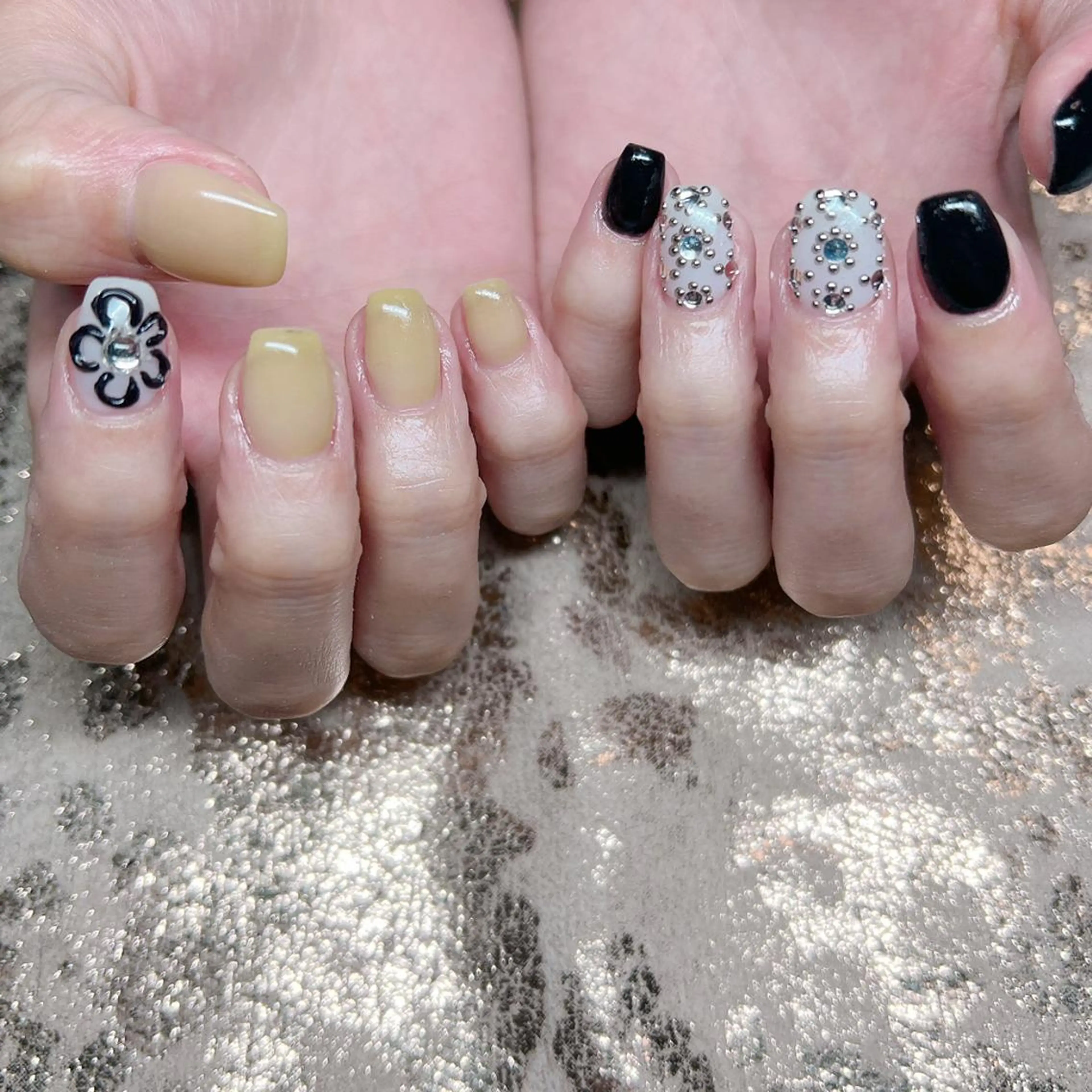 ネイル 個室ネイルサロンDolly Girl〜ドーリーガール〜所属・DollyGirl KYOKOのネイルデザイン