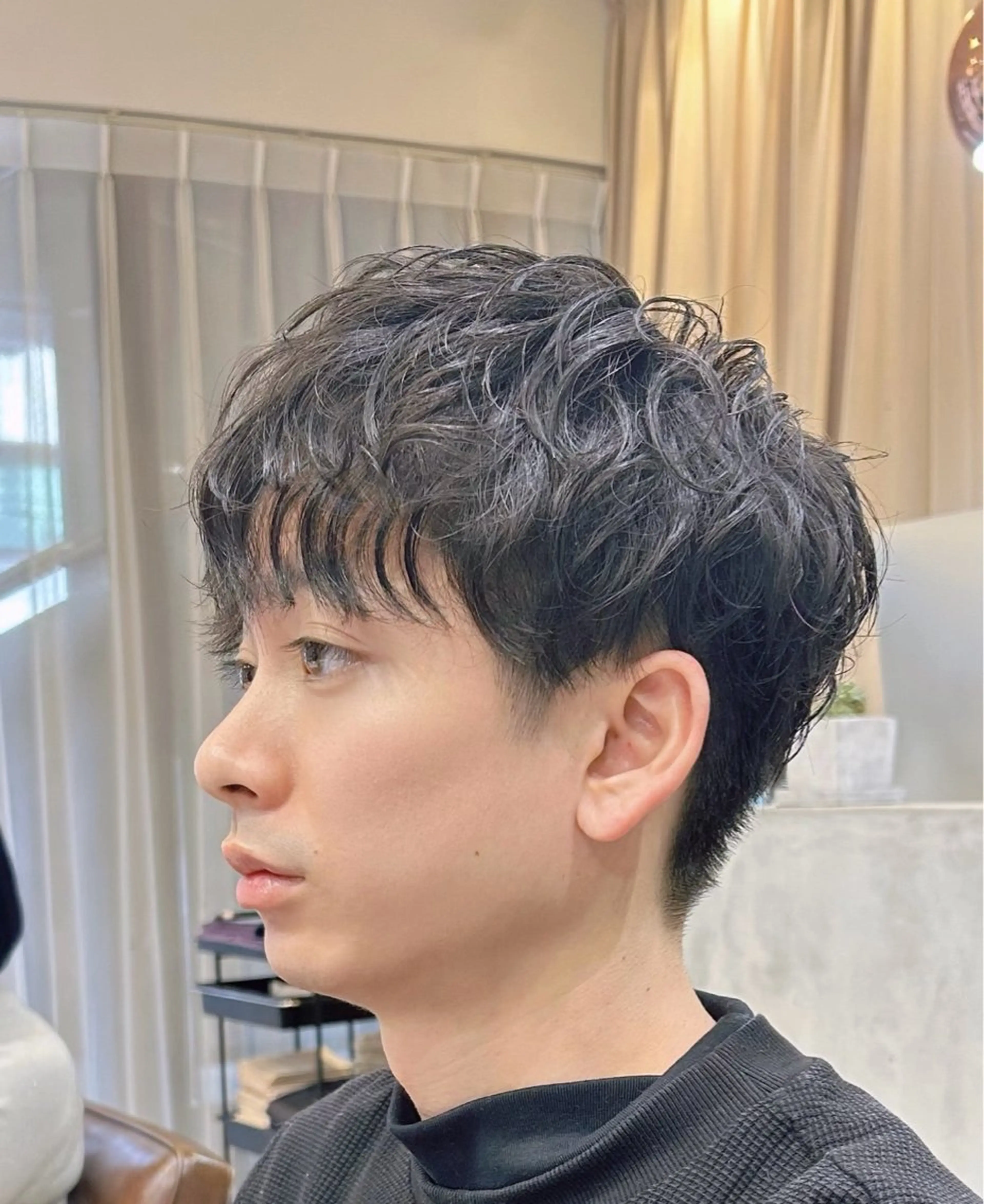 ショート パーマ メンズ calna by ELMO  上ノ井のヘアスタイル