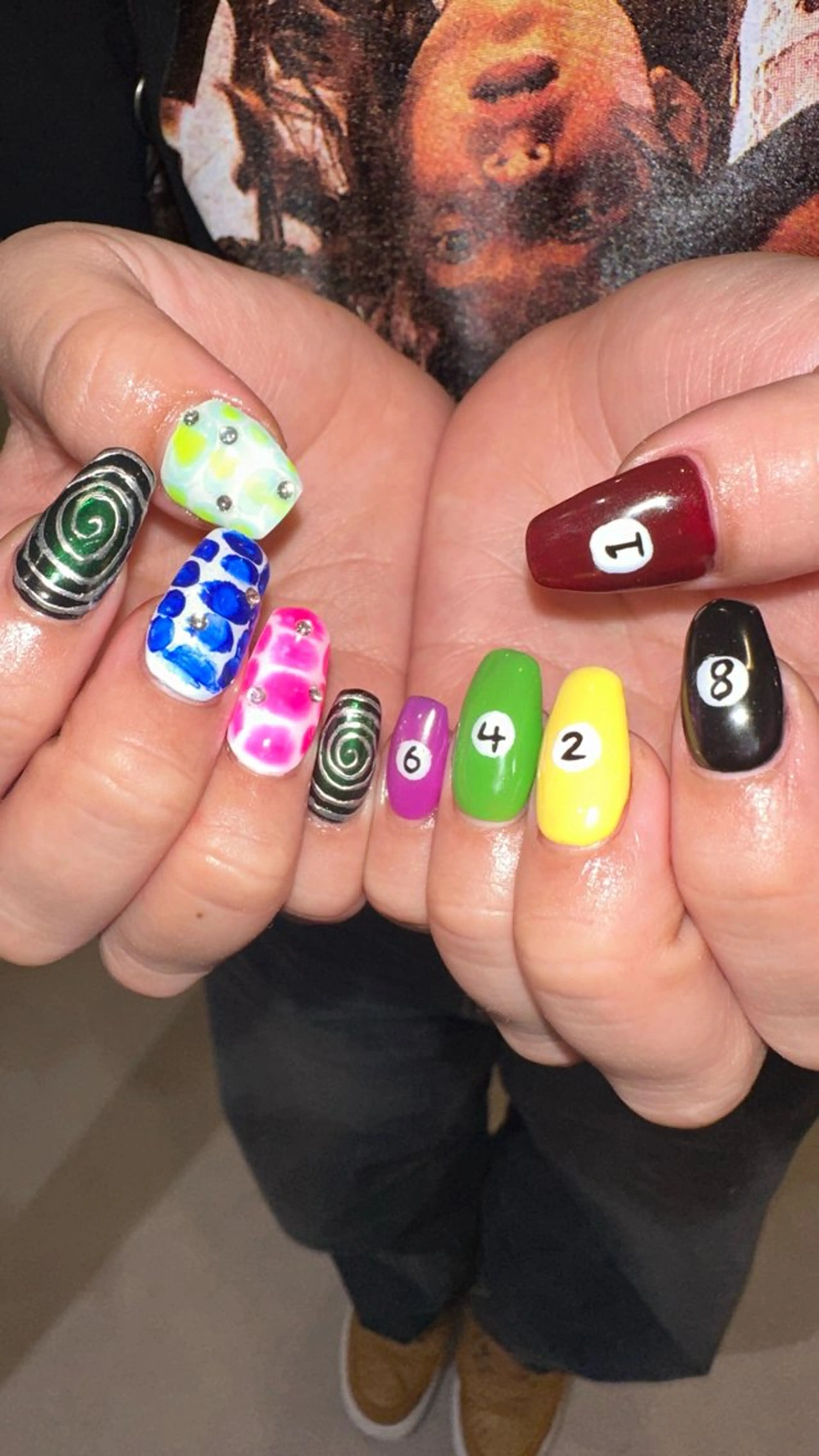 ネイル ハンドネイル 👽個性派ネイル🎀 komachiのヘアスタイル