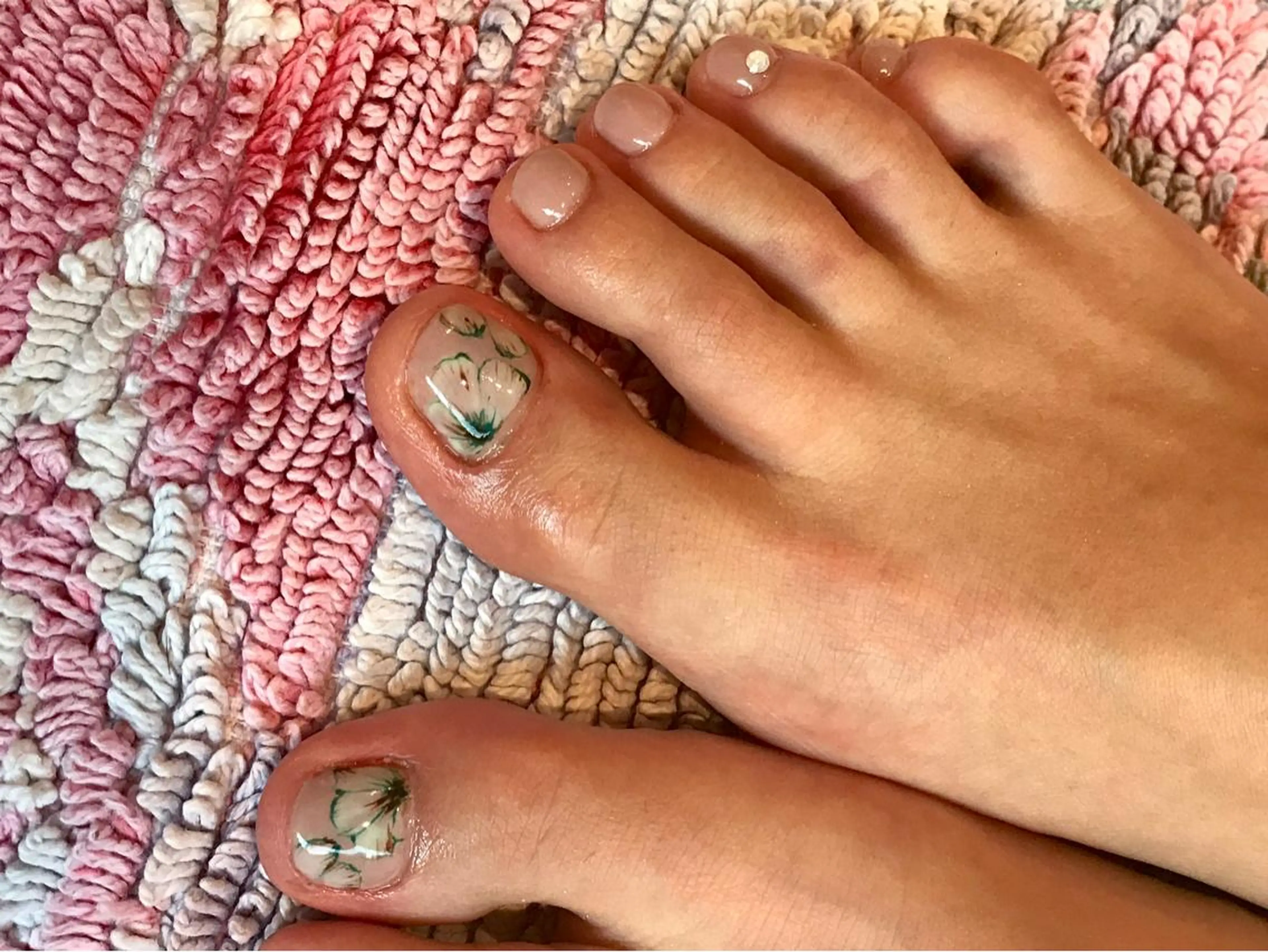 ネイル グリーン フットネイル 佐藤  悠子のネイルデザイン