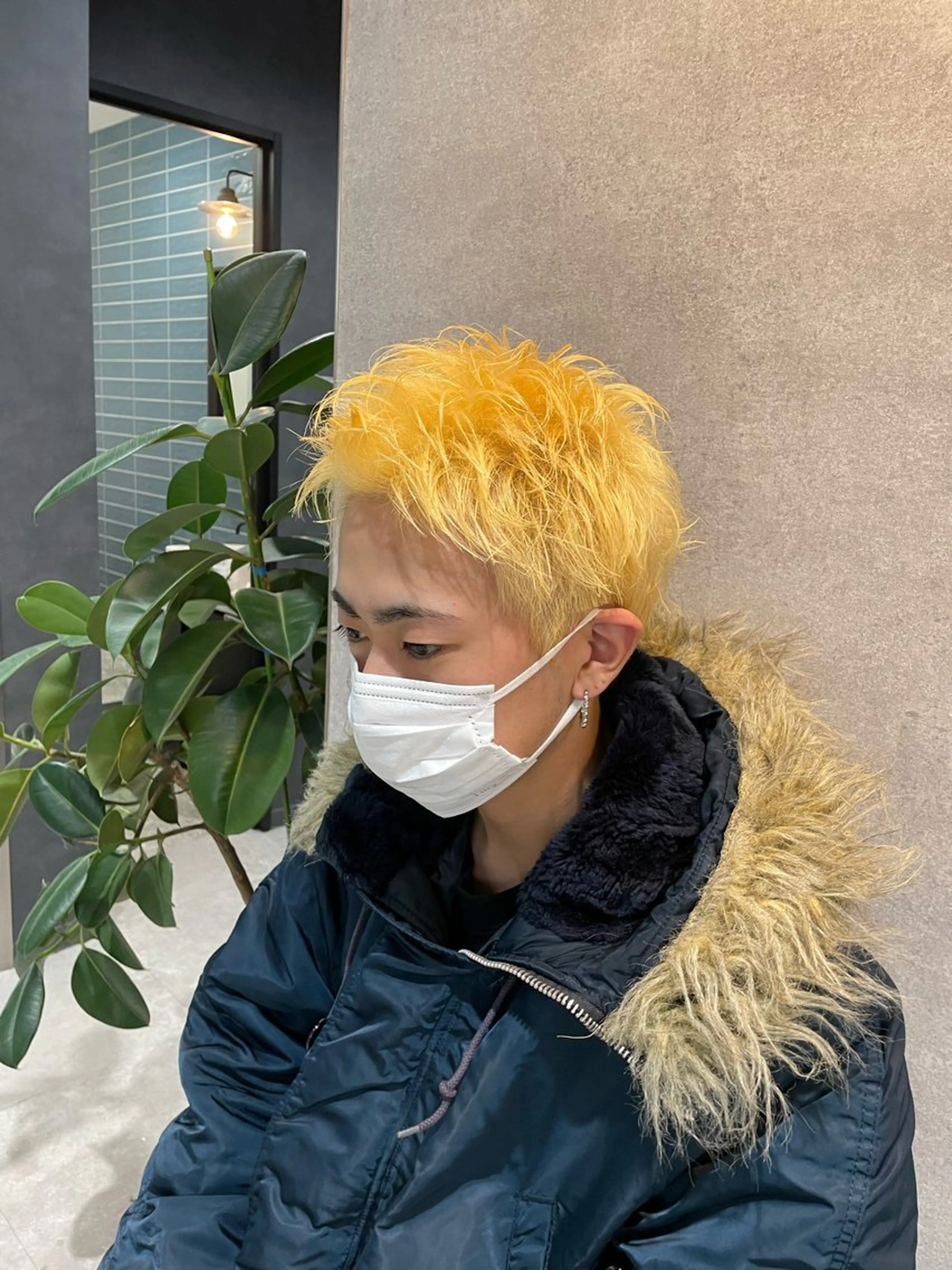 ショート メンズ メンズハイトーン スパイキーショート ショートヘア カット 垢抜けハイトーン☀／ 笑顔の美容師／しゅんのヘアスタイル