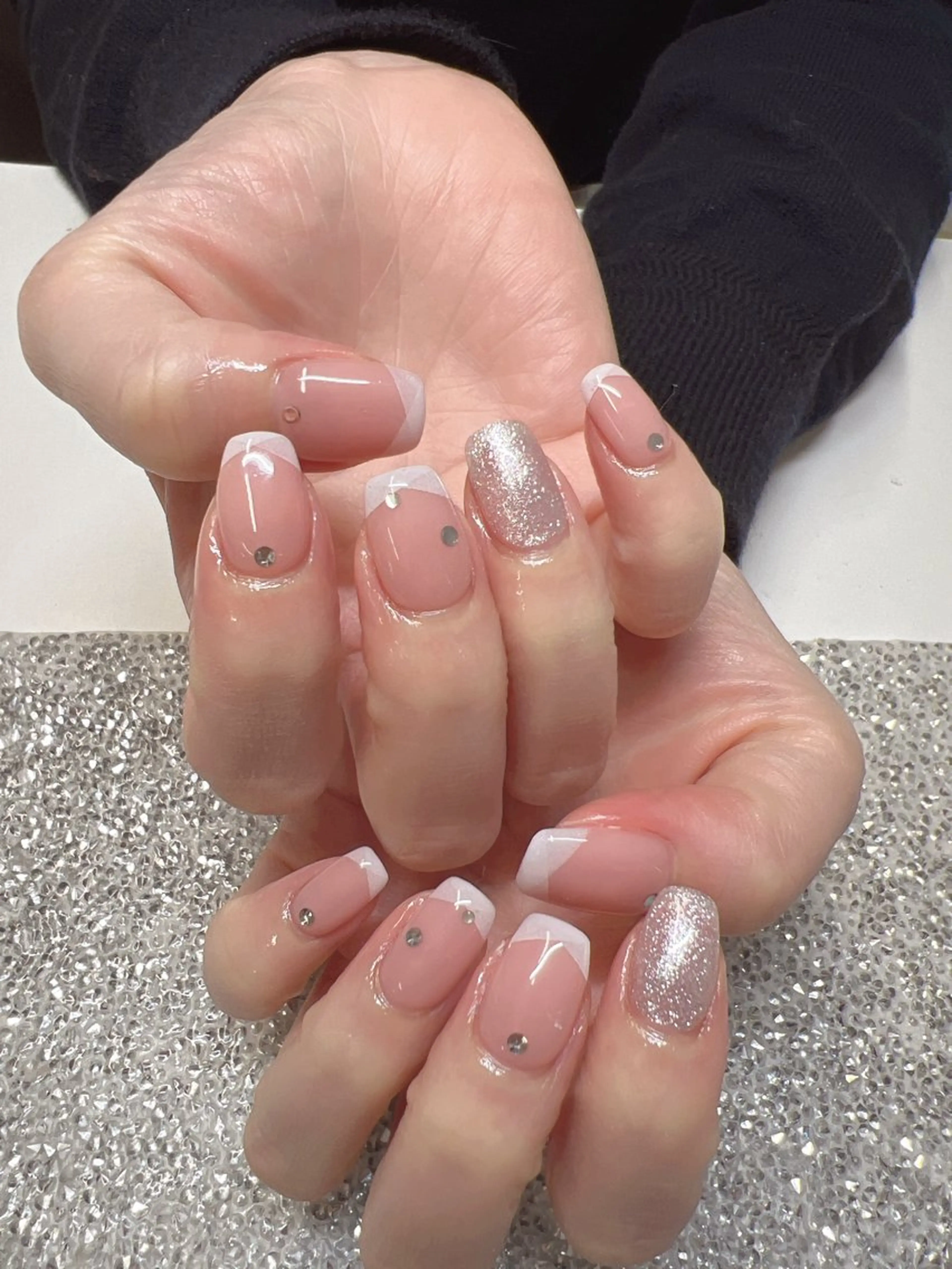 ネイル Guarendo錦糸町店所属・ガレンドウ 白澤 愛子のネイルデザイン