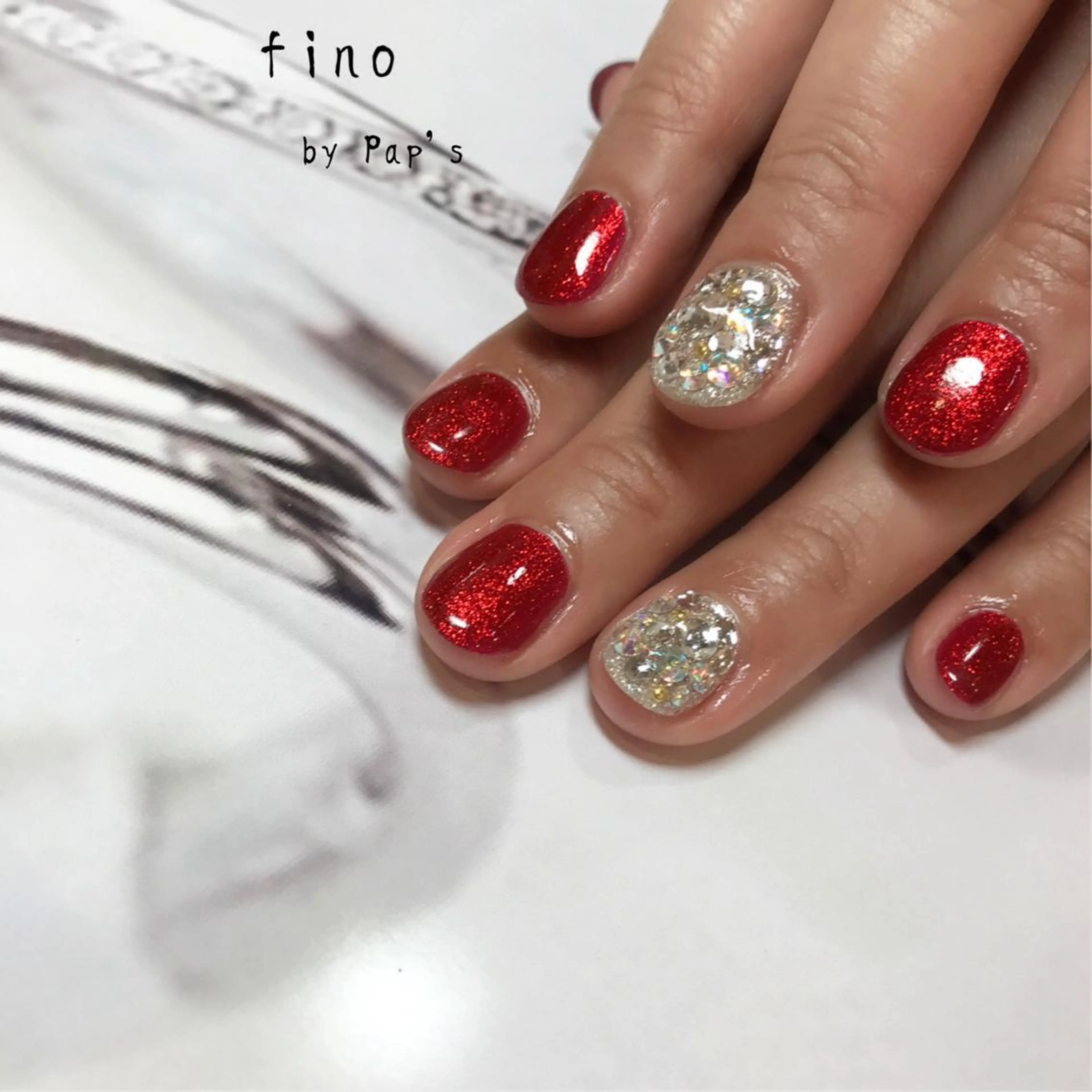 ネイル fino by Pap's所属・西畠 真由美のネイルデザイン