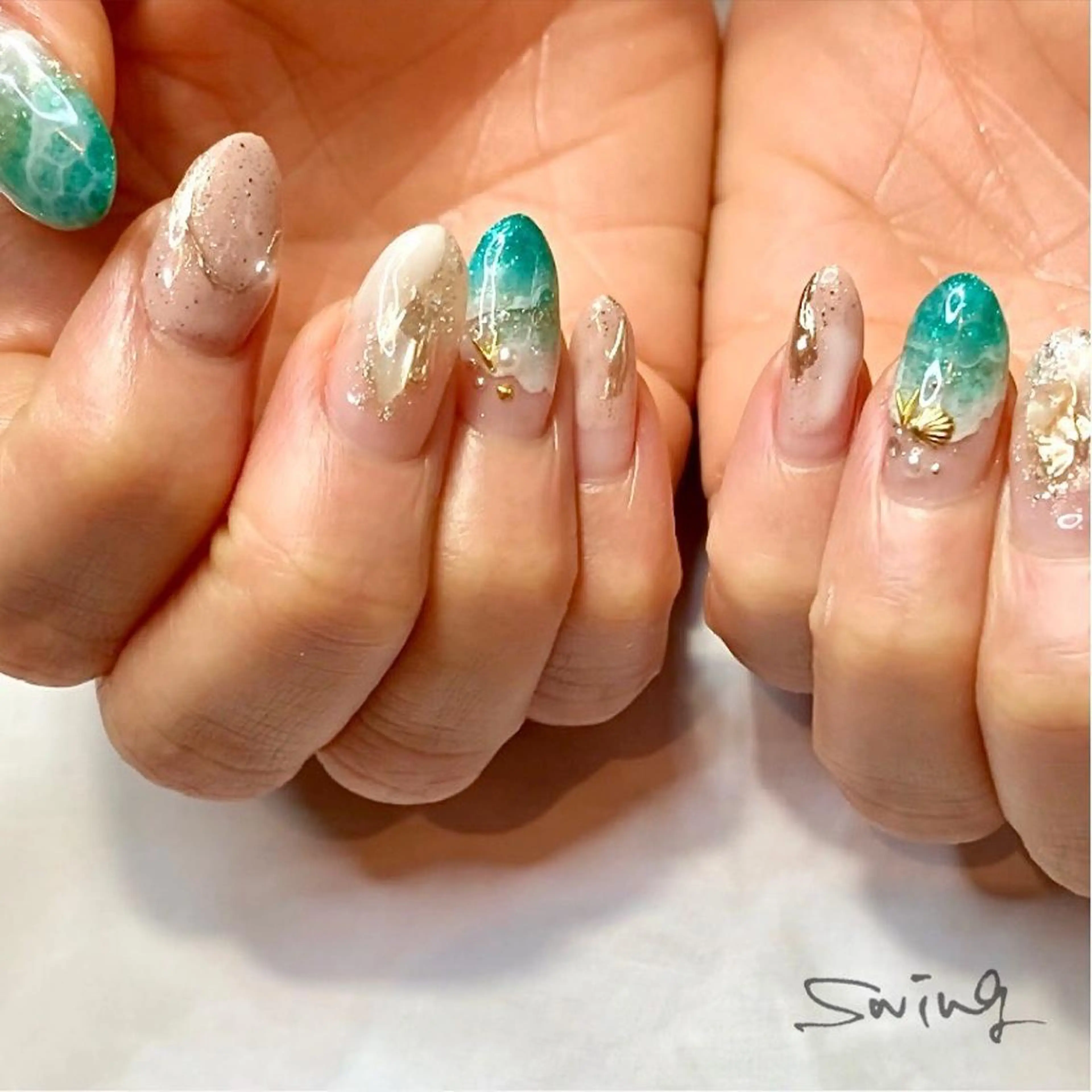 ネイル アートネイル SWING Nail Salon所属・Yoshida Takakoのネイルデザイン