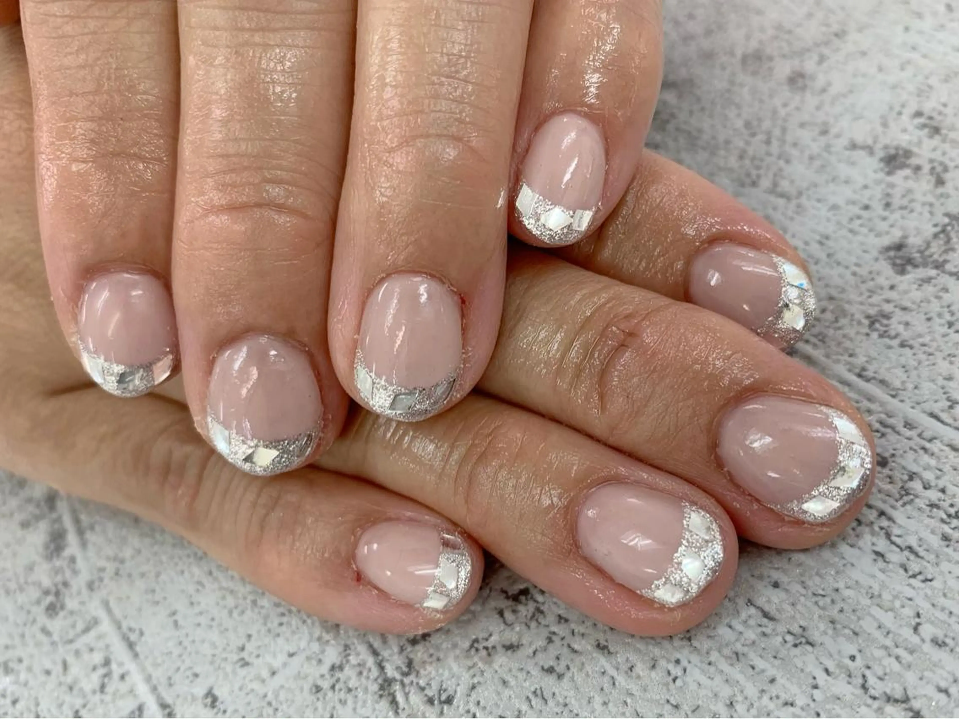 ショート ネイル フレンチネイル ガラスフレンチ -yuu-所属・Lino ﾟのネイルデザイン