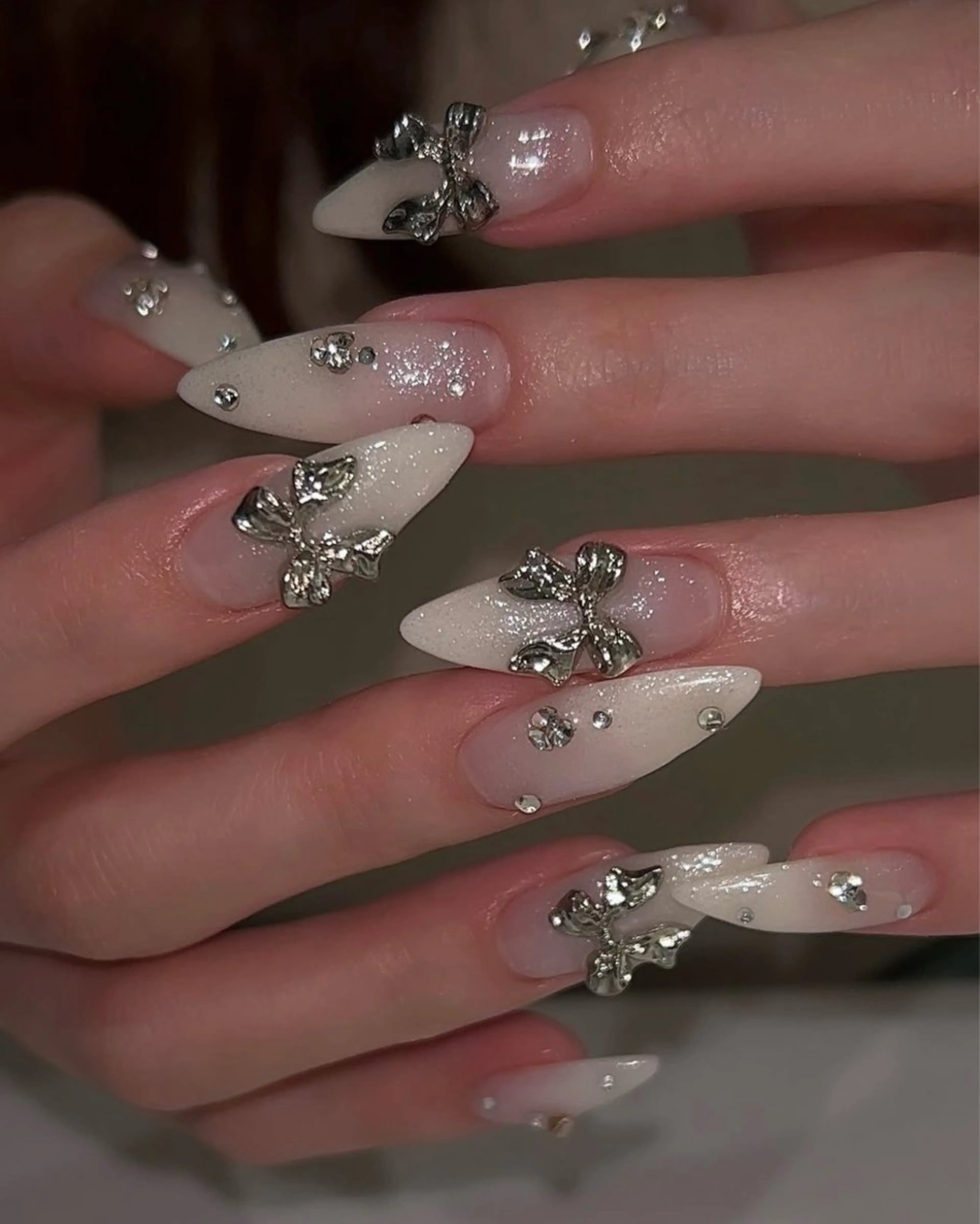 ネイル ハンドネイル BERA NAILSのネイルデザイン