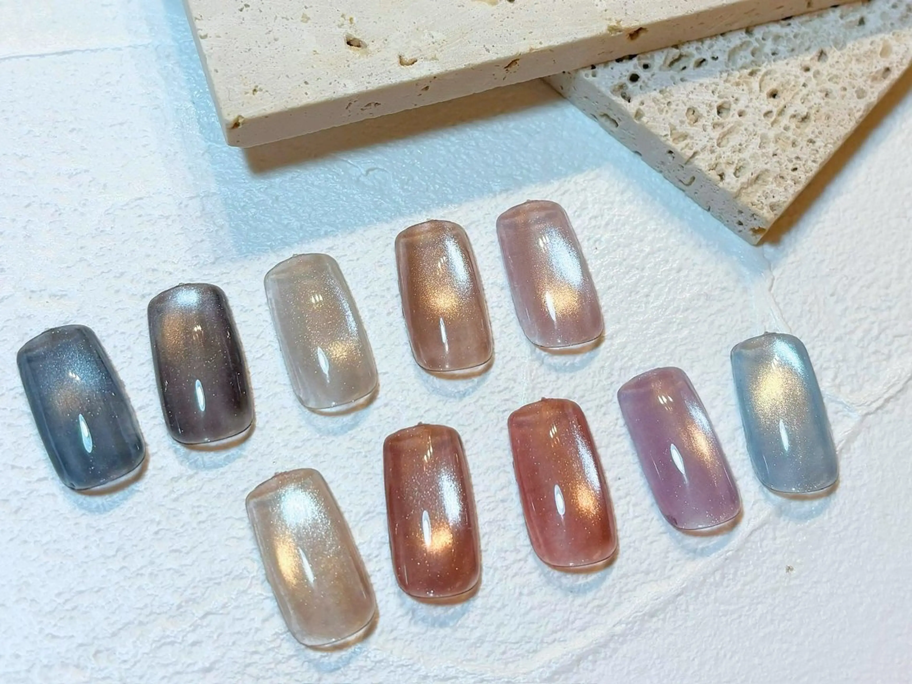 ネイル マグネットネイル c house poppy所属・nail salon c houseのネイルデザイン