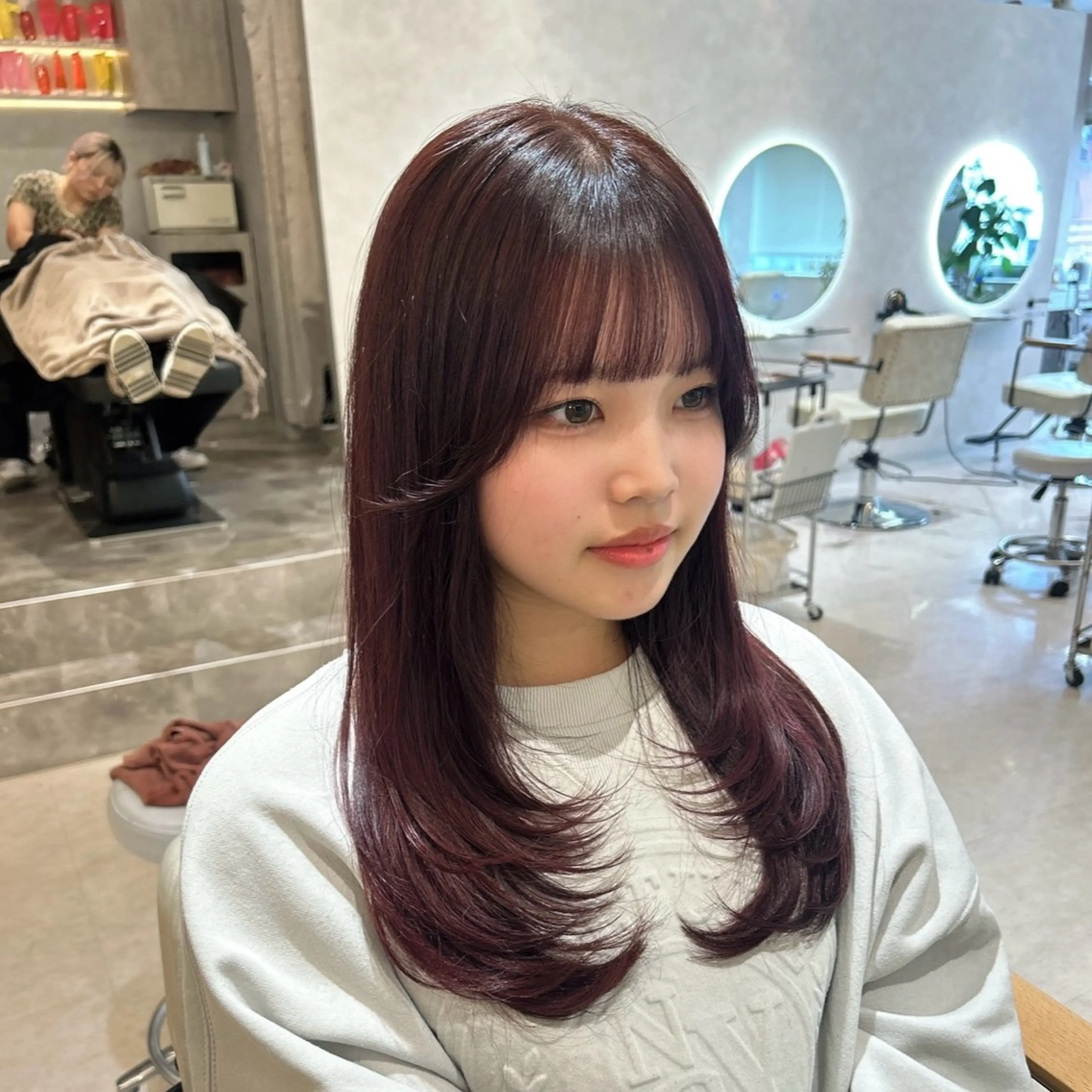 セミロング 韓国風×髪質改善 ゆりのヘアスタイル