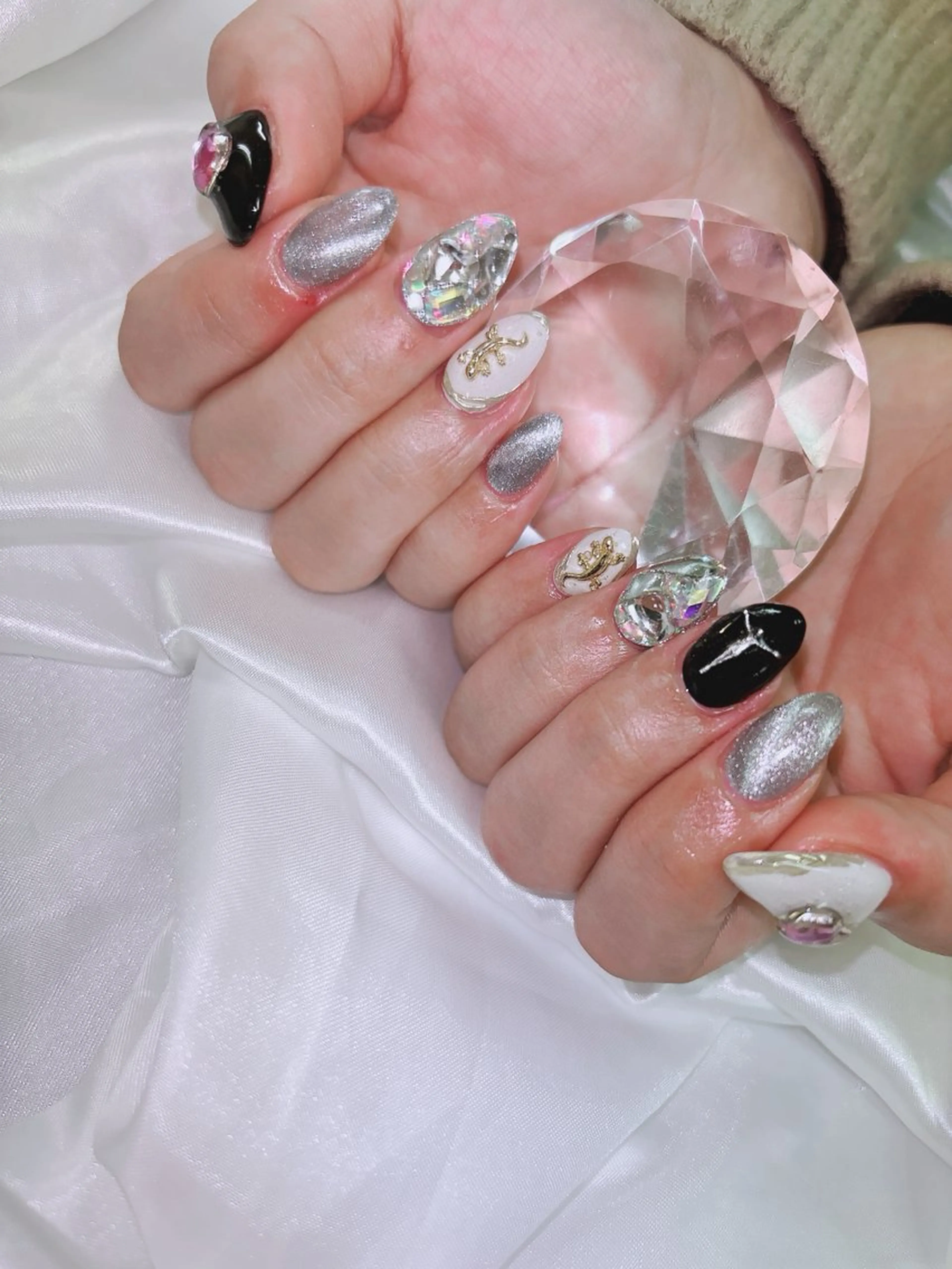 ネイル アートネイル フットネイル フレンチネイル ジェルネイル グラデーション ハンドネイル 💎ビューティサロン 湘南　RIRAN💎のネイルデザイン