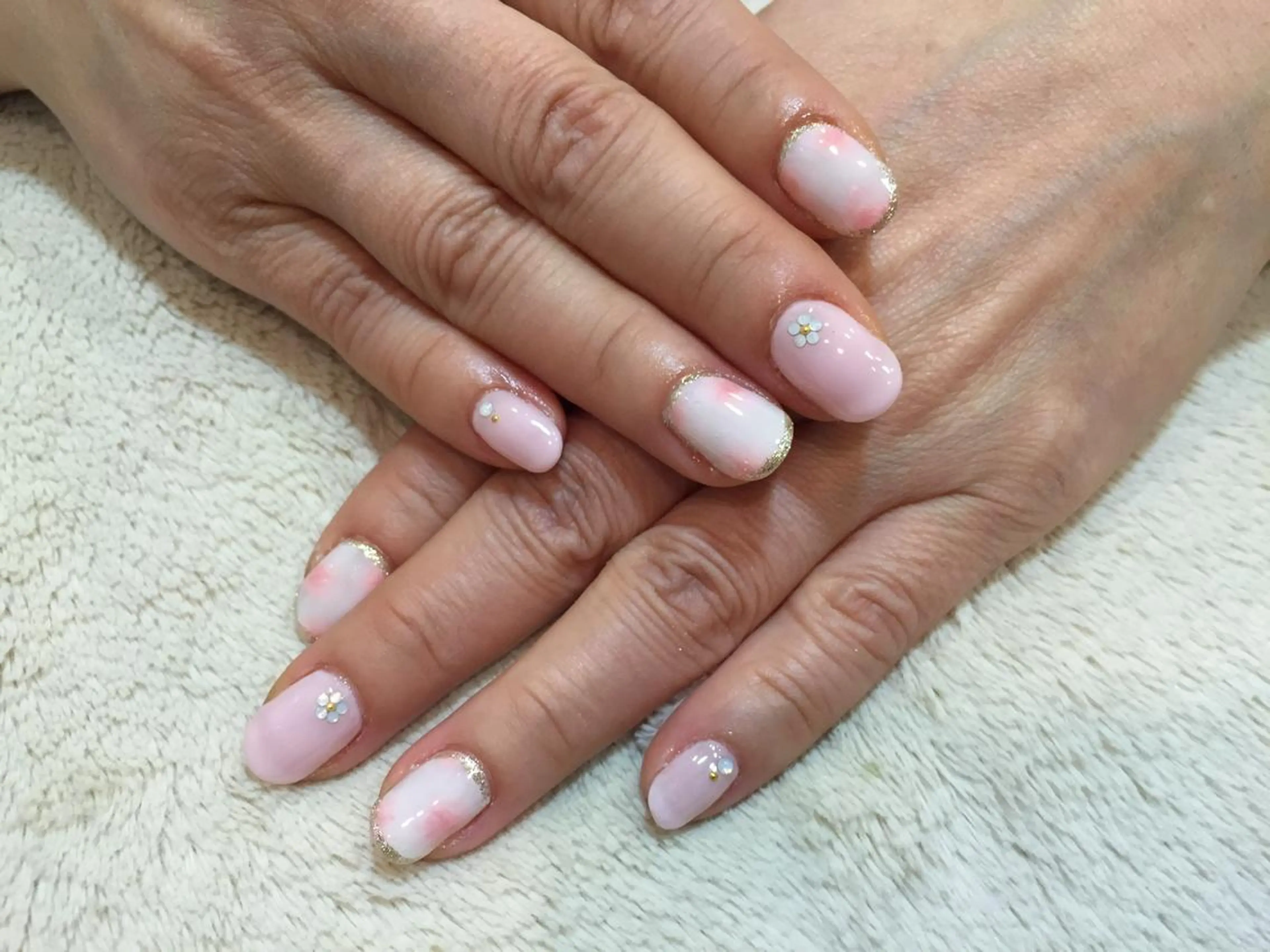 ネイル ハンドネイル ハンドケア LAZO所属・あおやぎ ゆきこのネイルデザイン