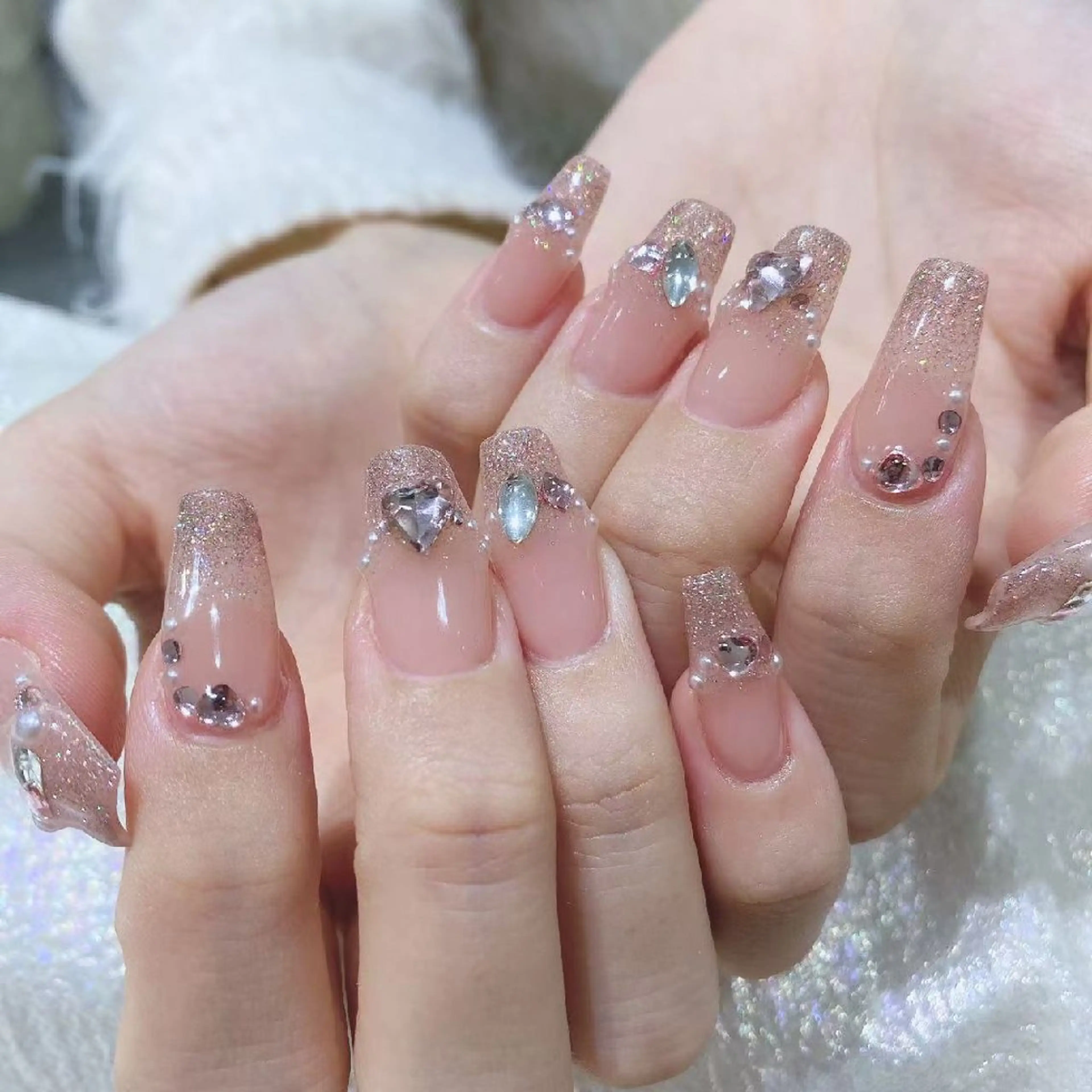 ネイル ハンドネイル Queens みなみのネイルデザイン