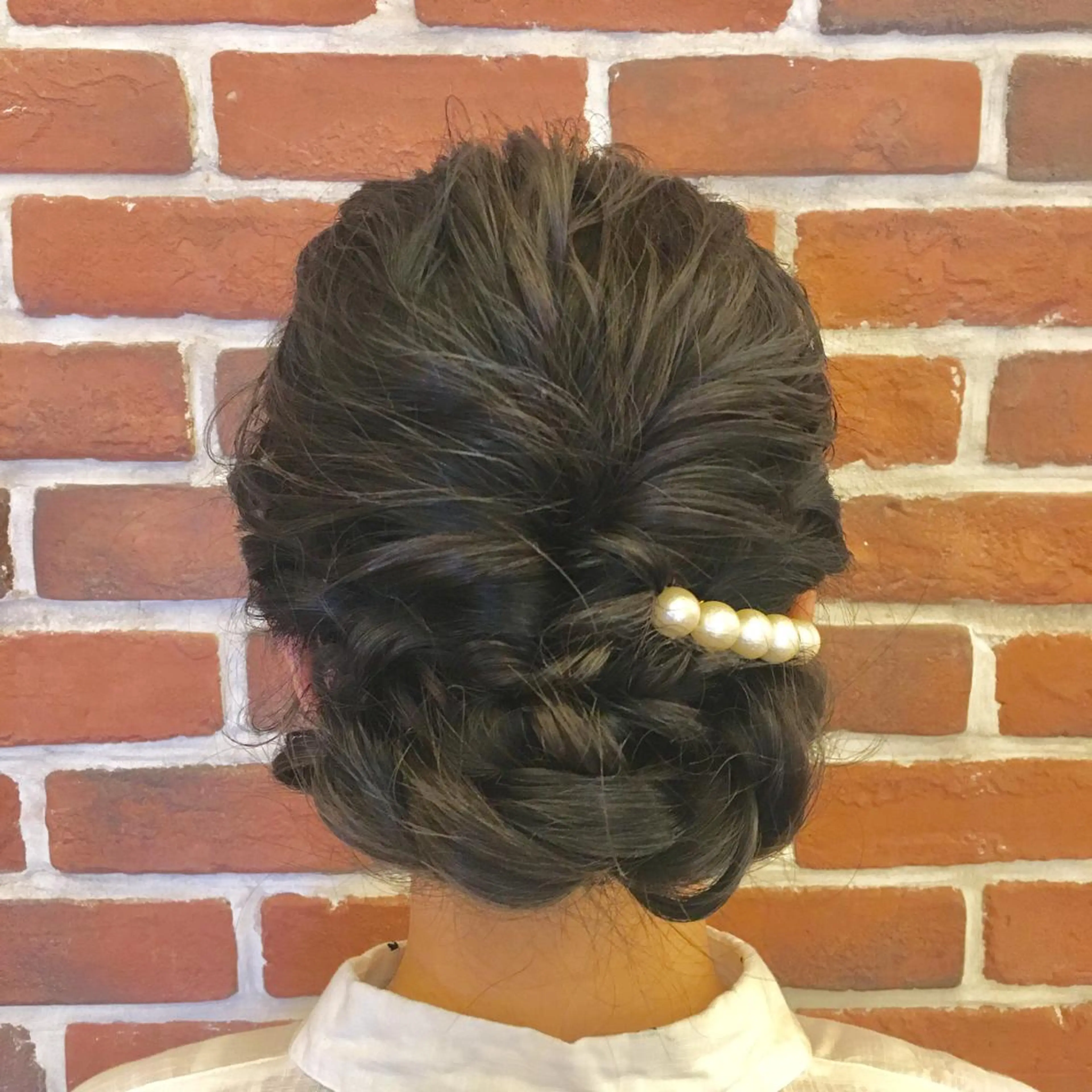 セミロング ヘアアレンジ さかい なつみのヘアスタイル