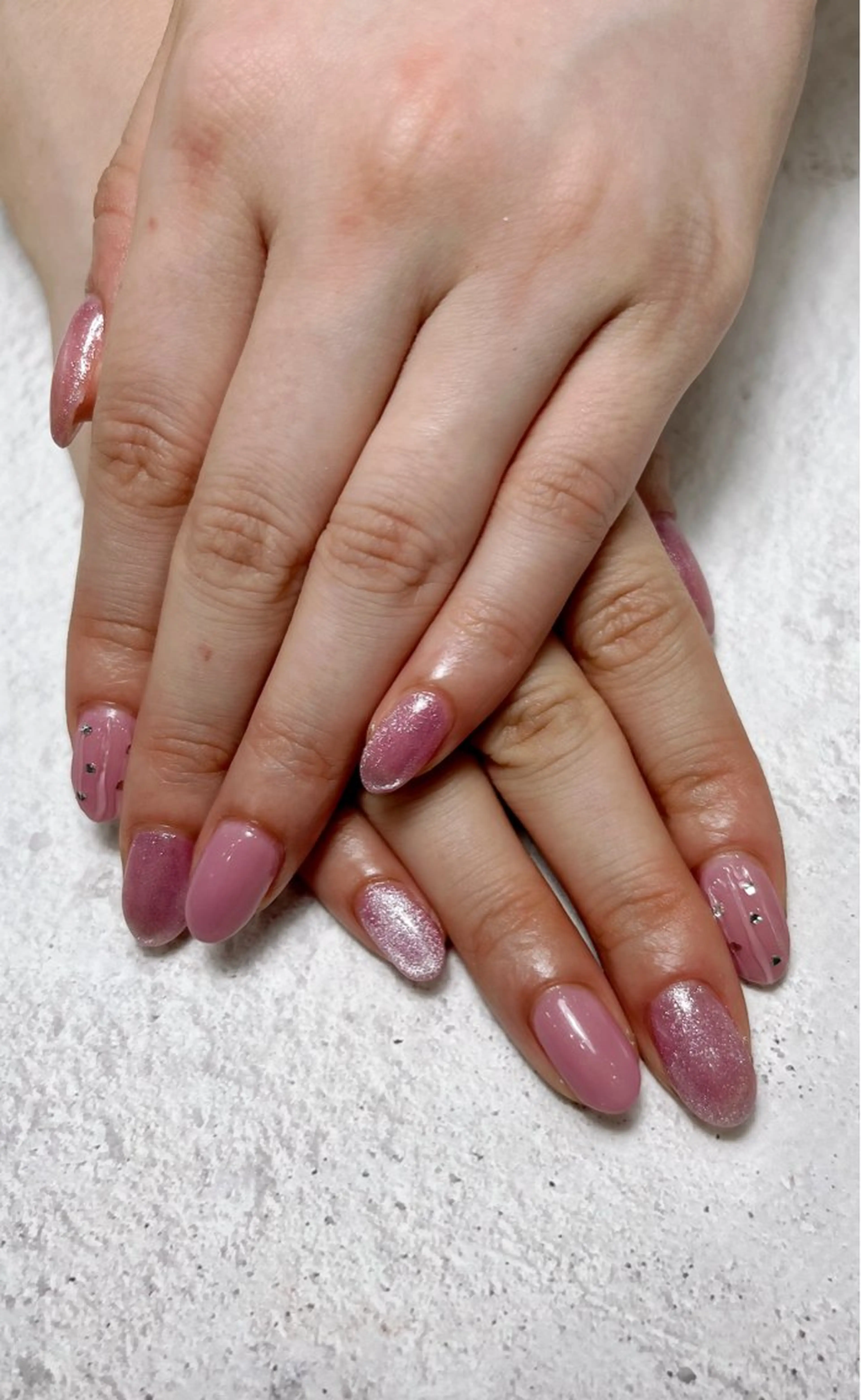 ネイル ERFOLG　GINZA横浜駅店所属・ERFOLG横浜店 石橋しのぶのネイルデザイン