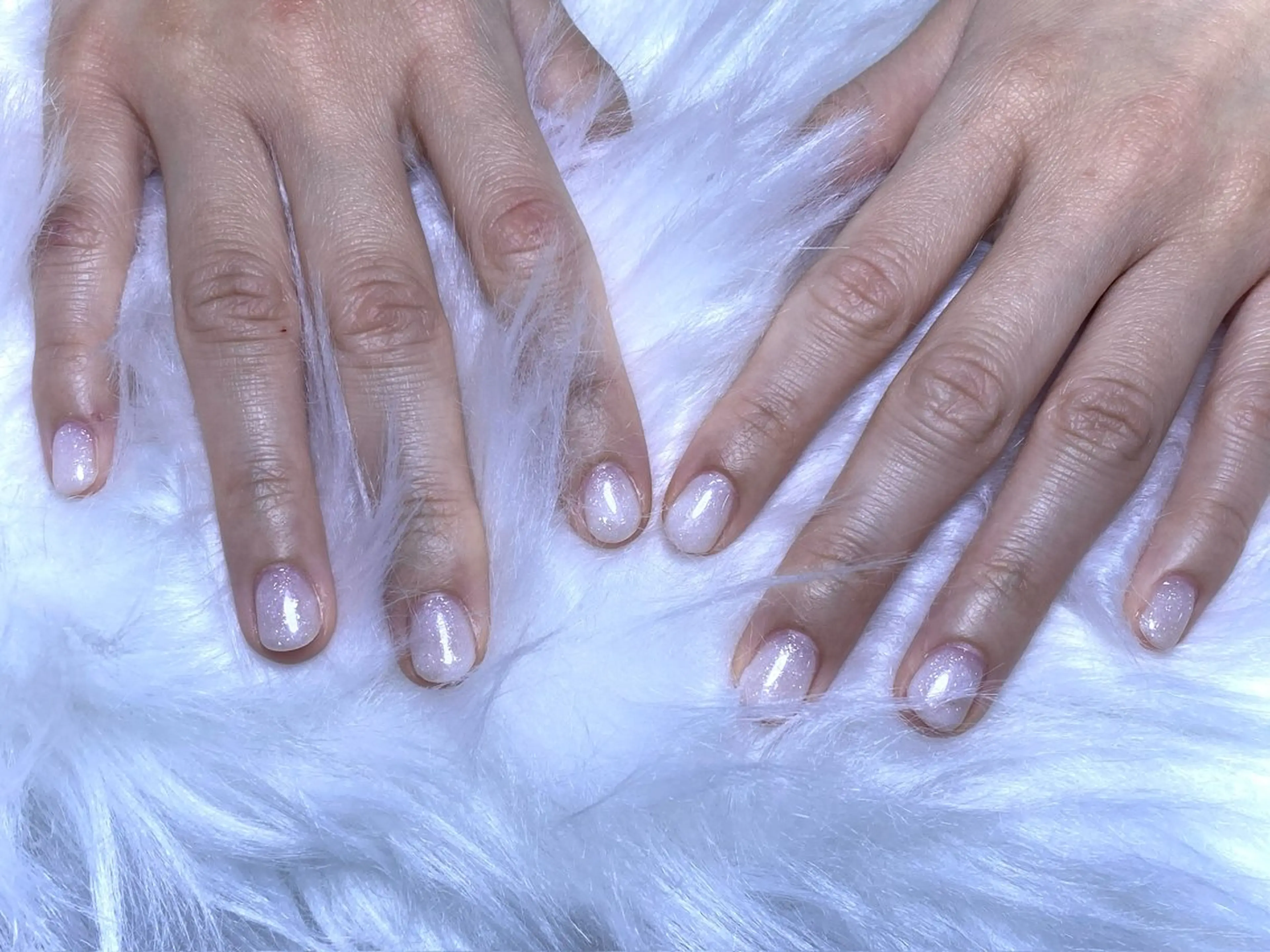 ネイル ハンドネイル エリアネイルサロン所属・つ きのネイルデザイン