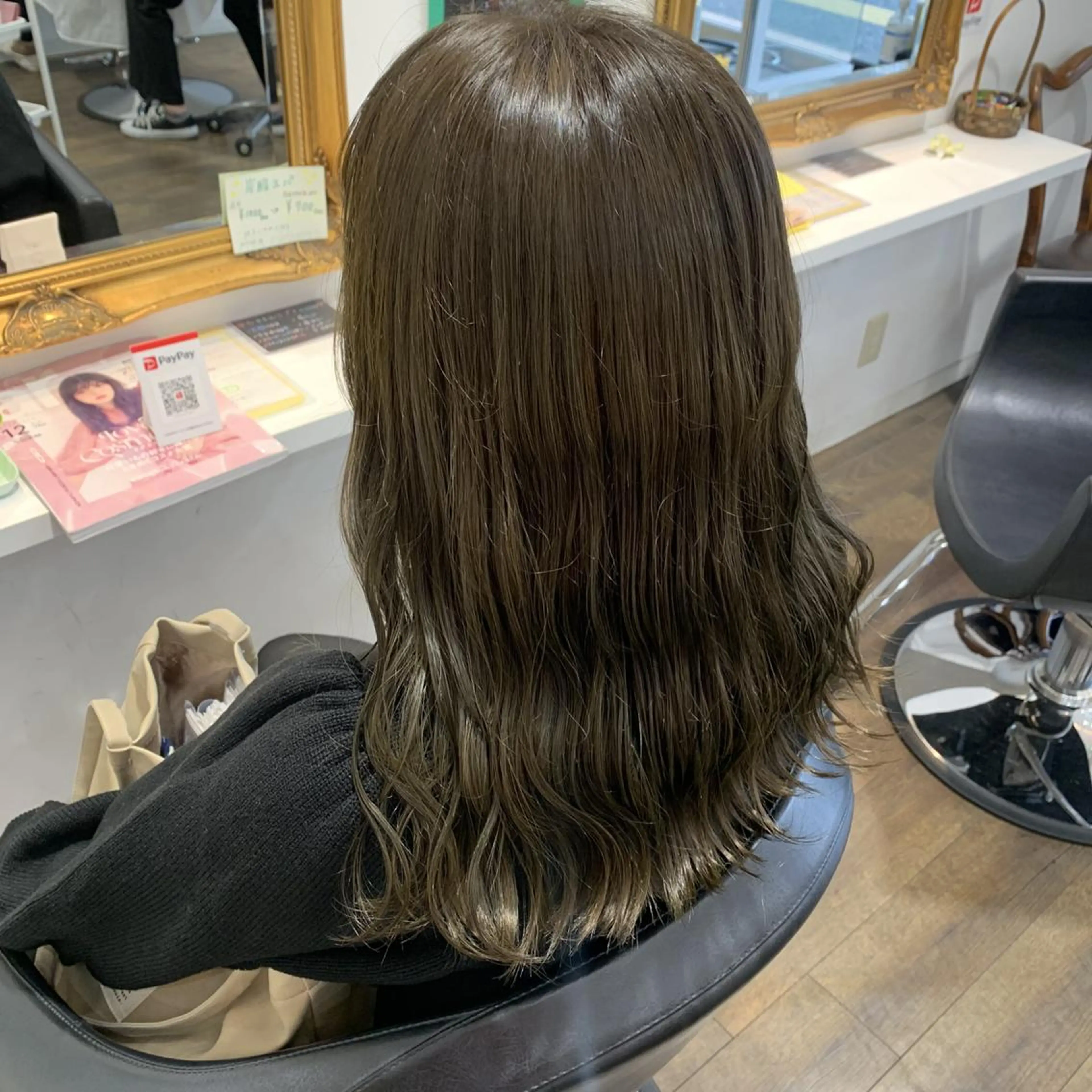 ロング カラー ベージュカラー オリーブベージュ beauty   beast 西新店のヘアスタイル