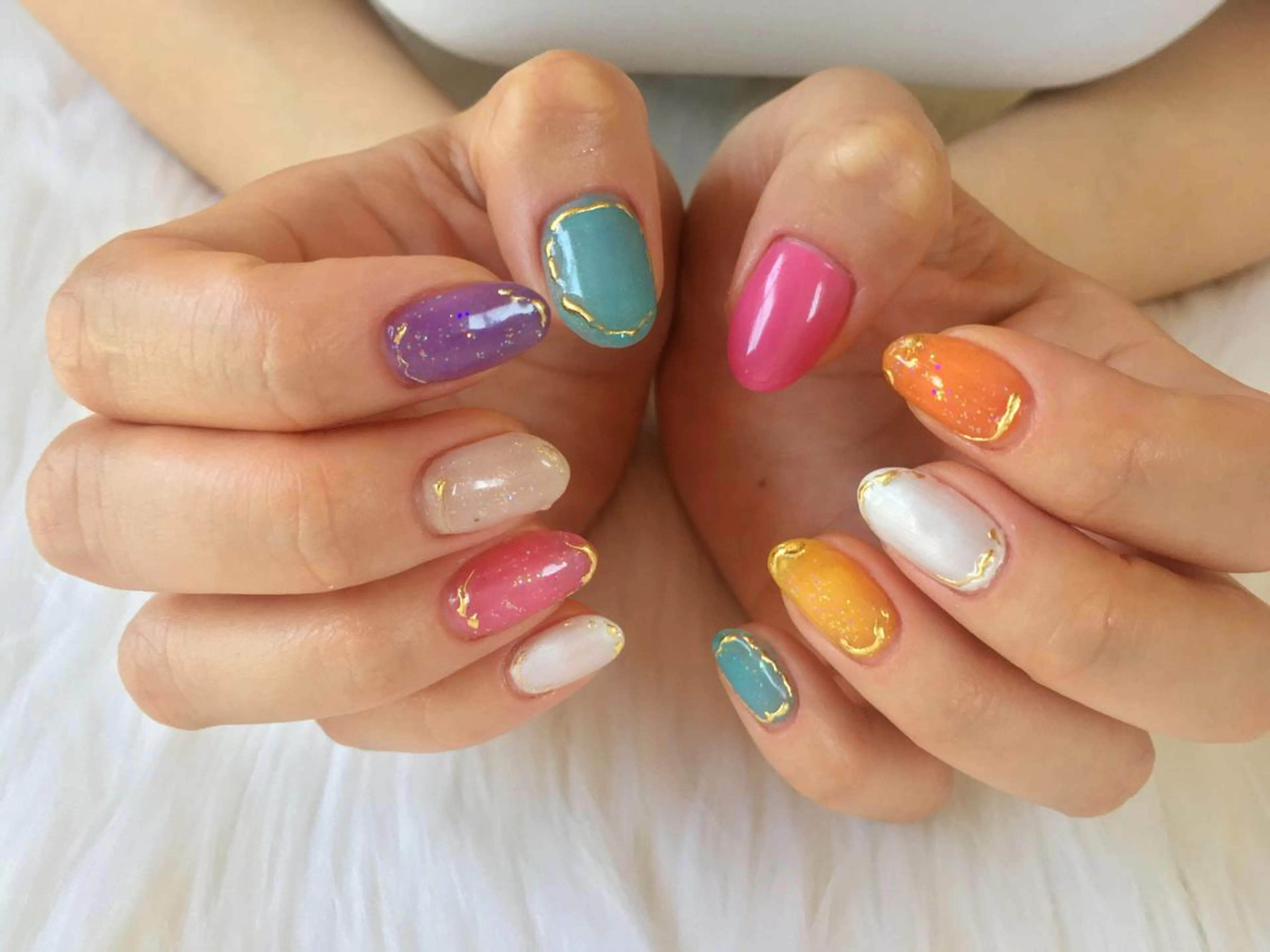 ミディアム nouva nailsのネイルデザイン