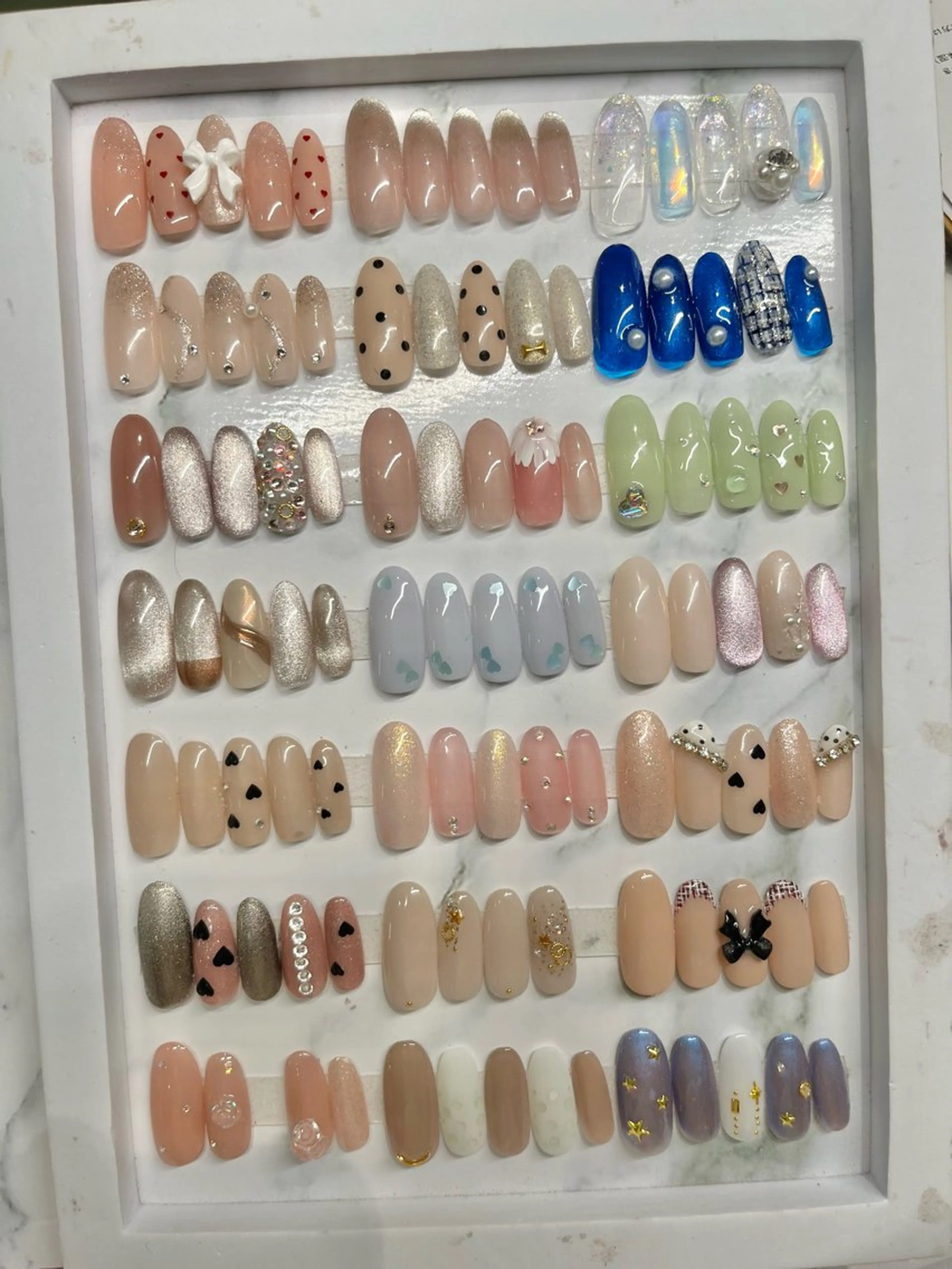 ネイル Teddy＋ ネイリストのネイルデザイン