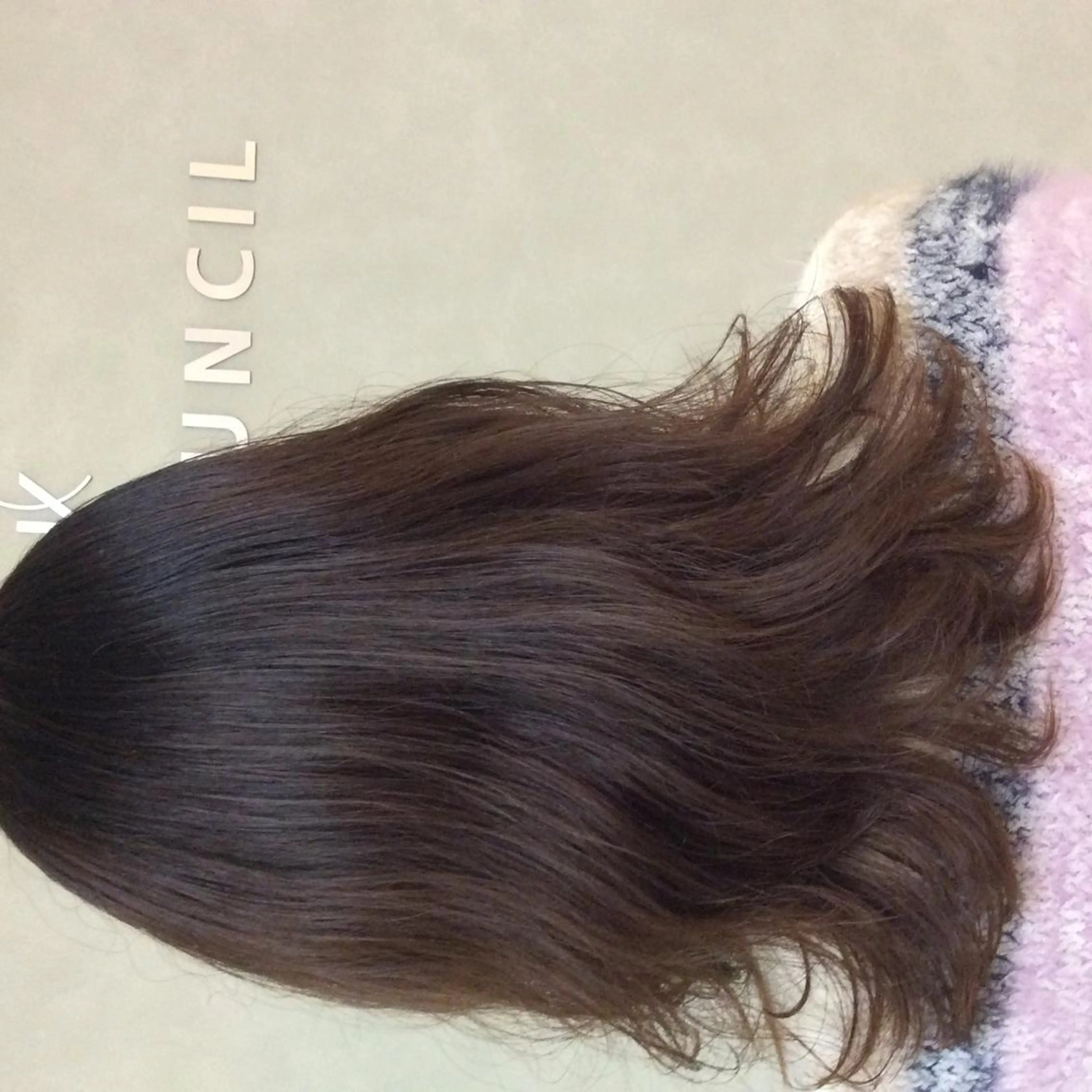 ミディアム 吉田 恒のヘアスタイル