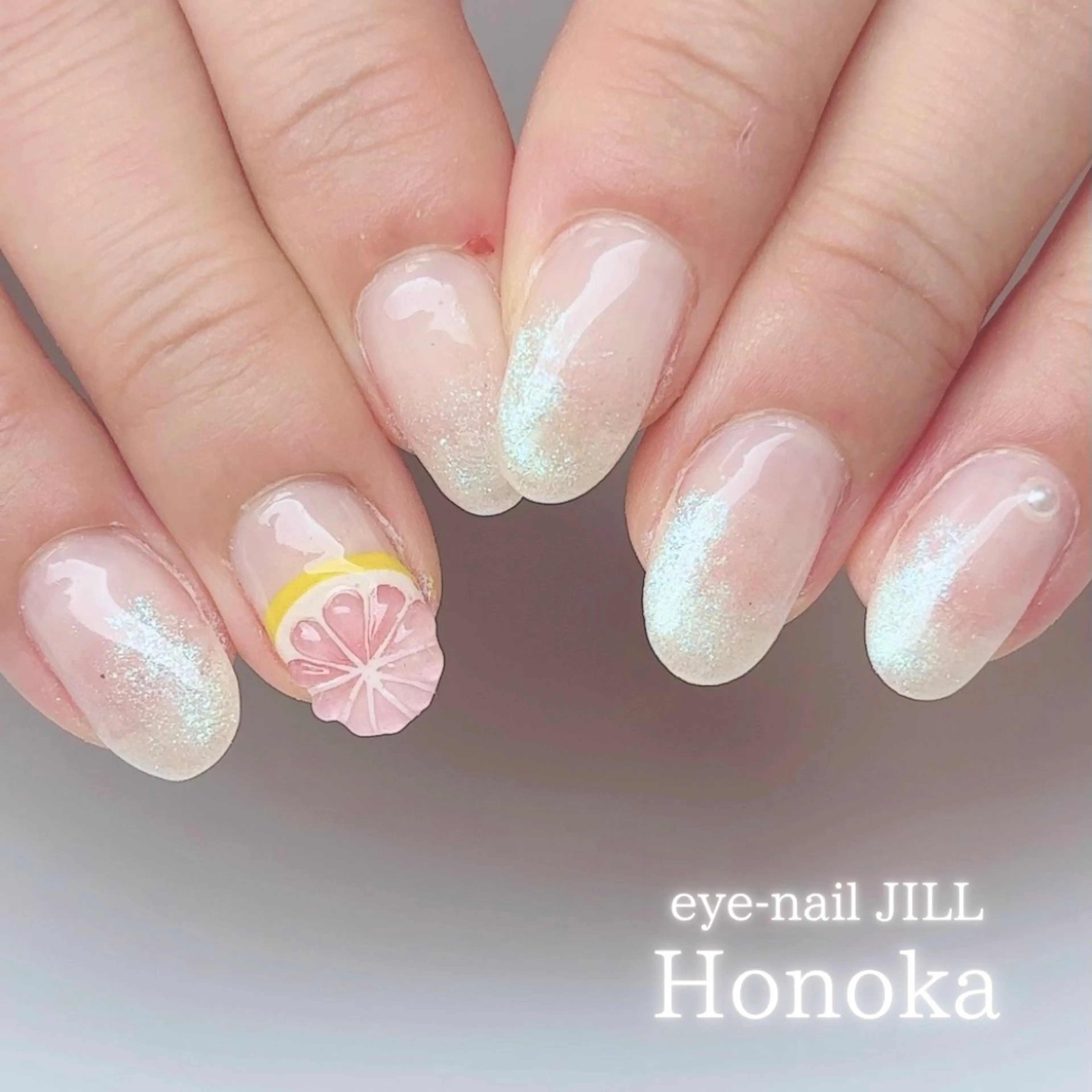 ネイル ラメ(グリッター) ラメグラデーション ハンドネイル JILL Honokaのネイルデザイン